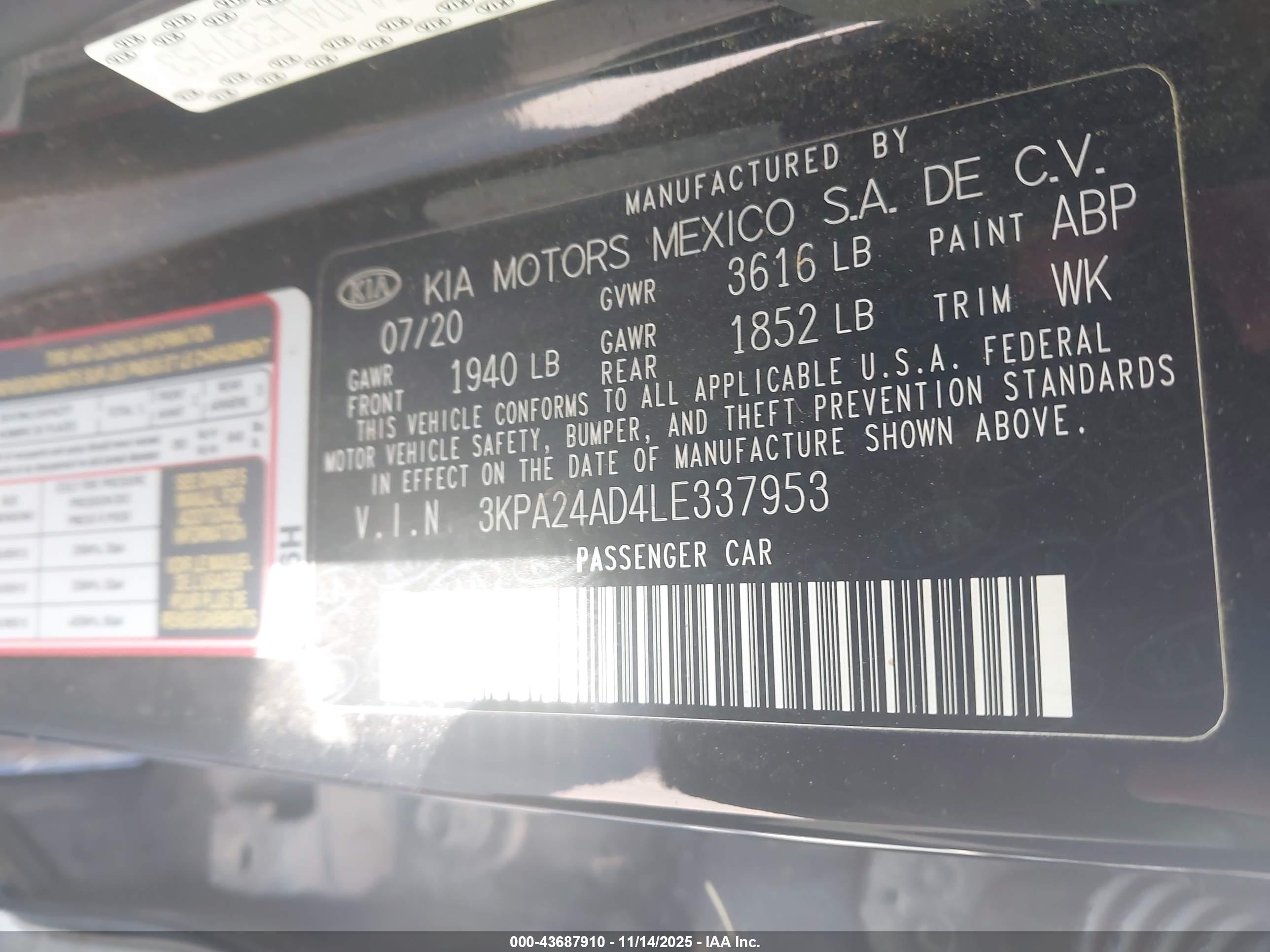 KIA RIO image 9