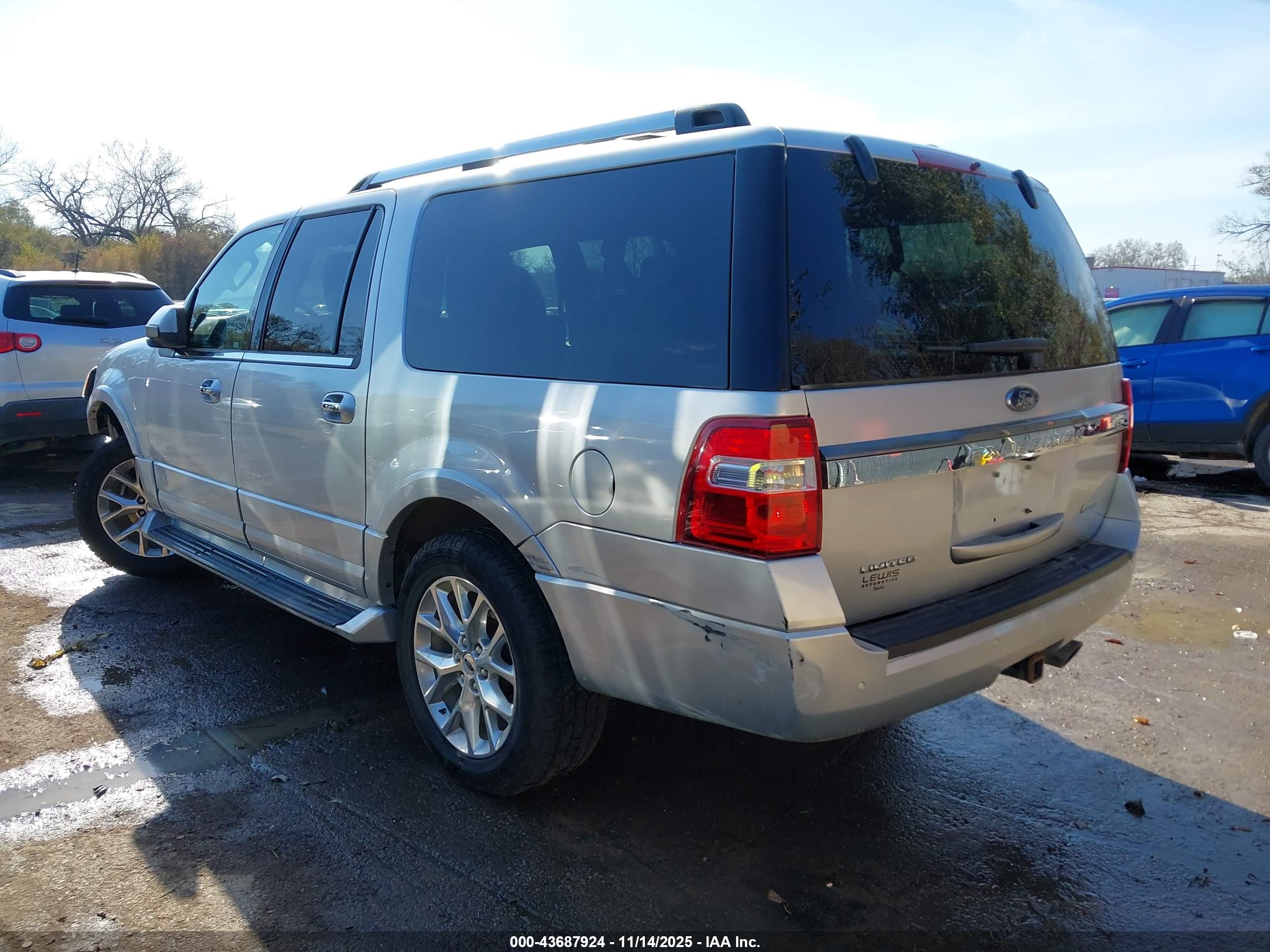 FORD EXPEDITION image 3