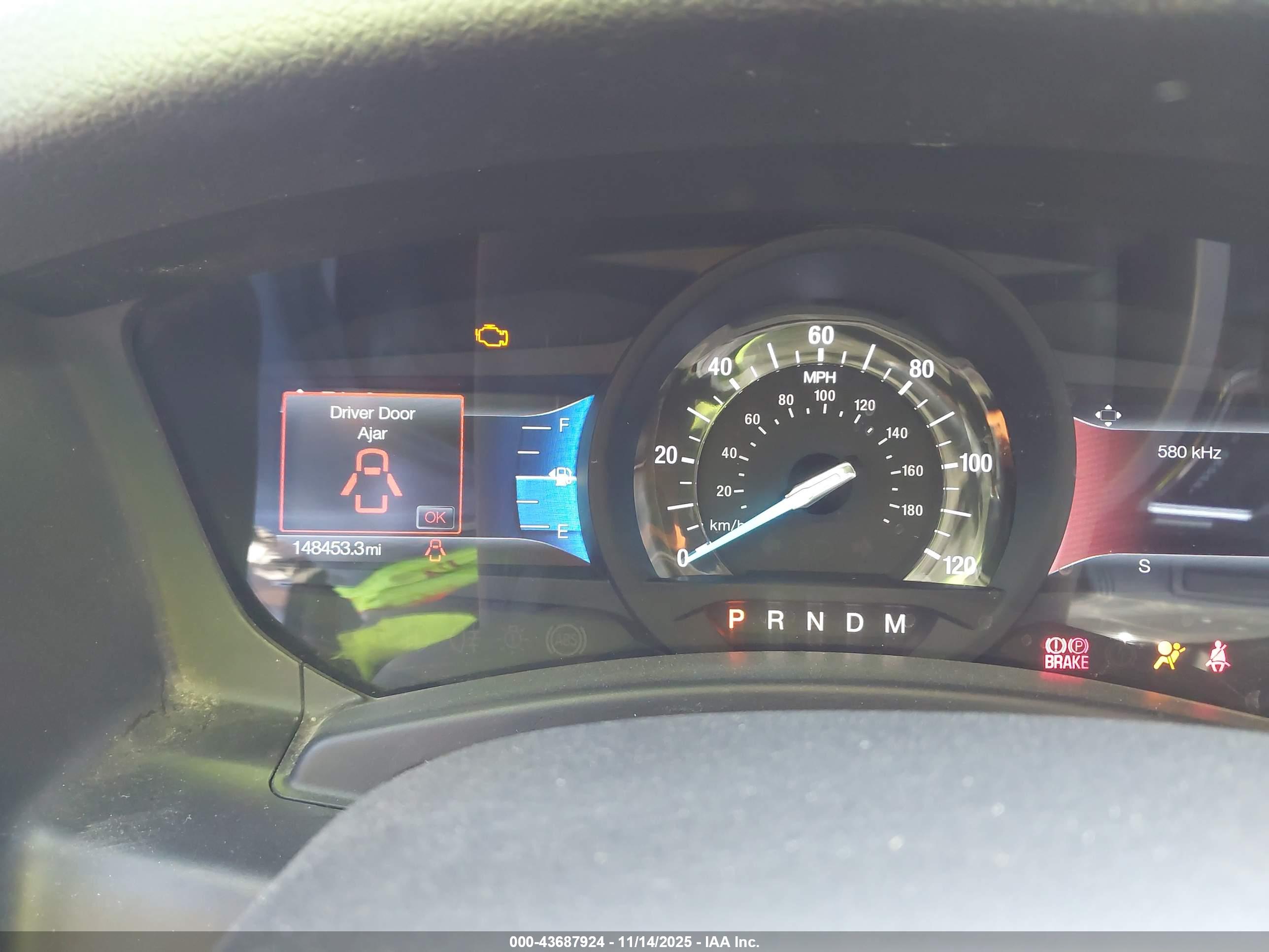 FORD EXPEDITION image 7