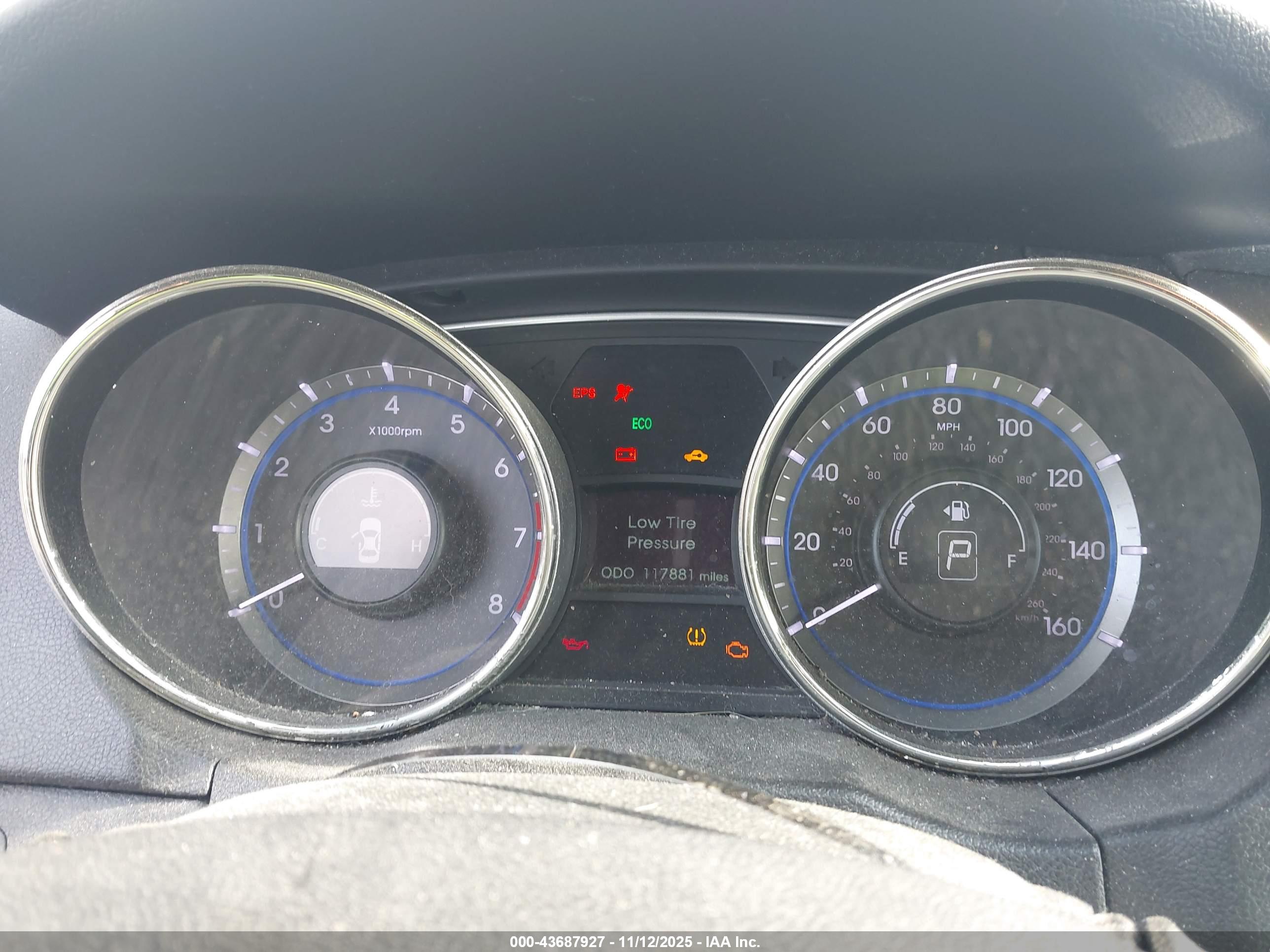 HYUNDAI SONATA image 7