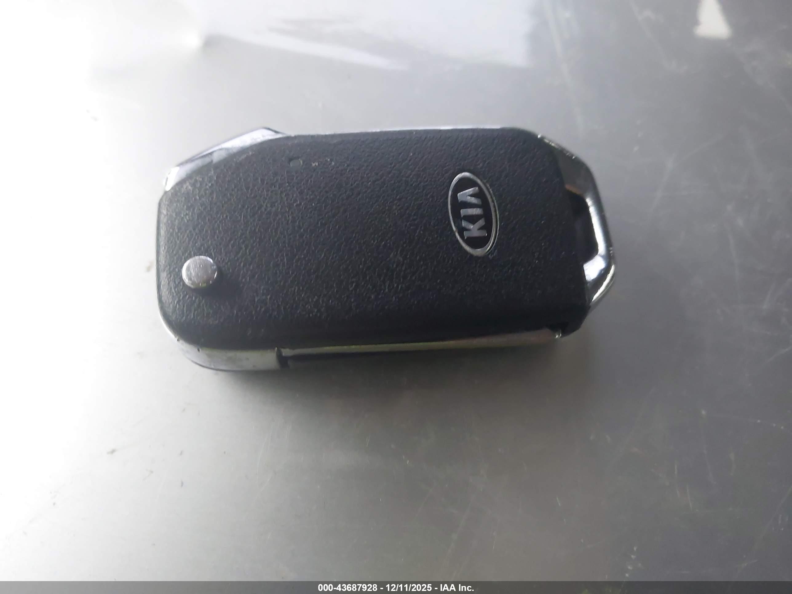 KIA FORTE image 11