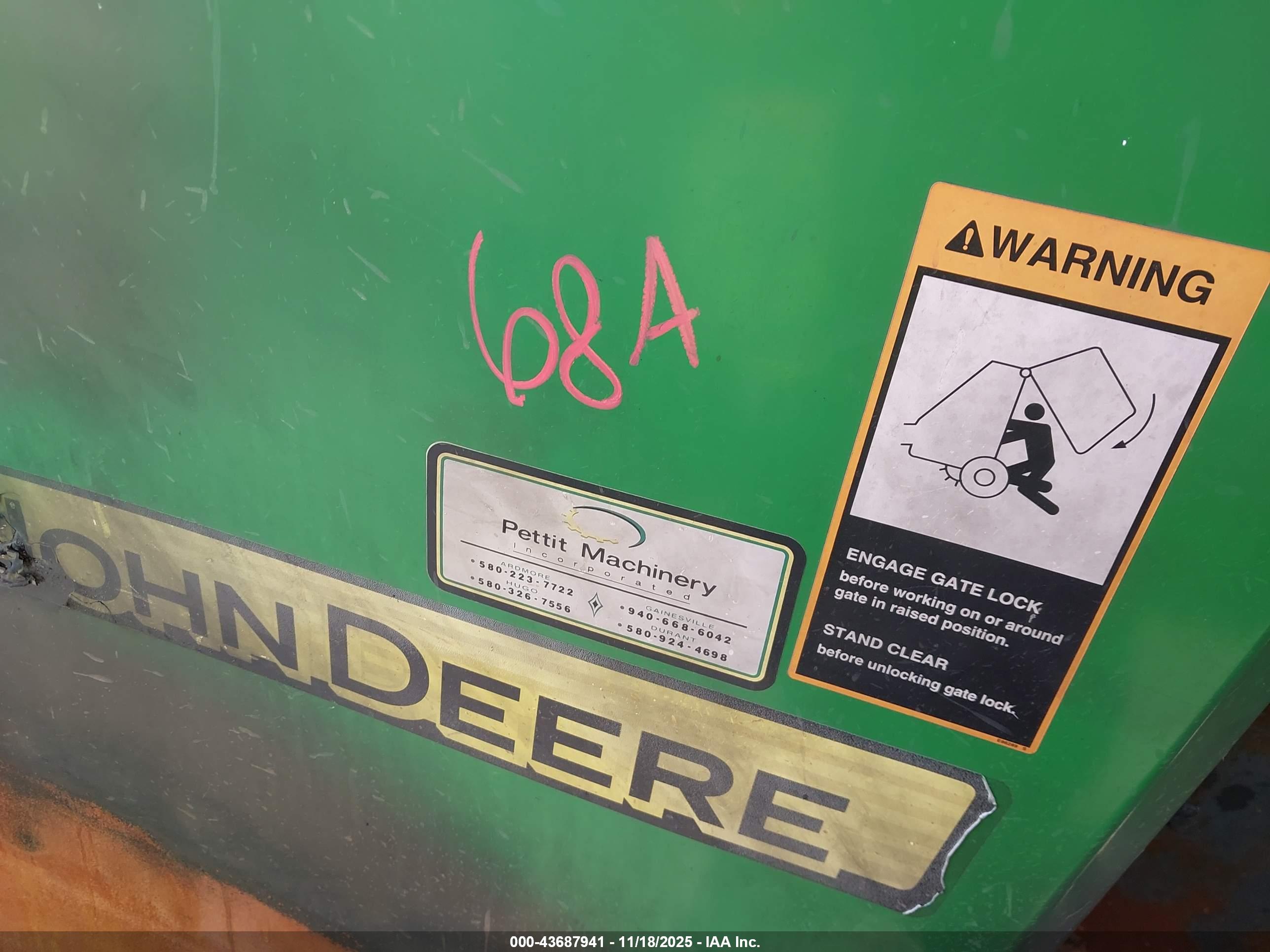 JOHN DEERE image 9