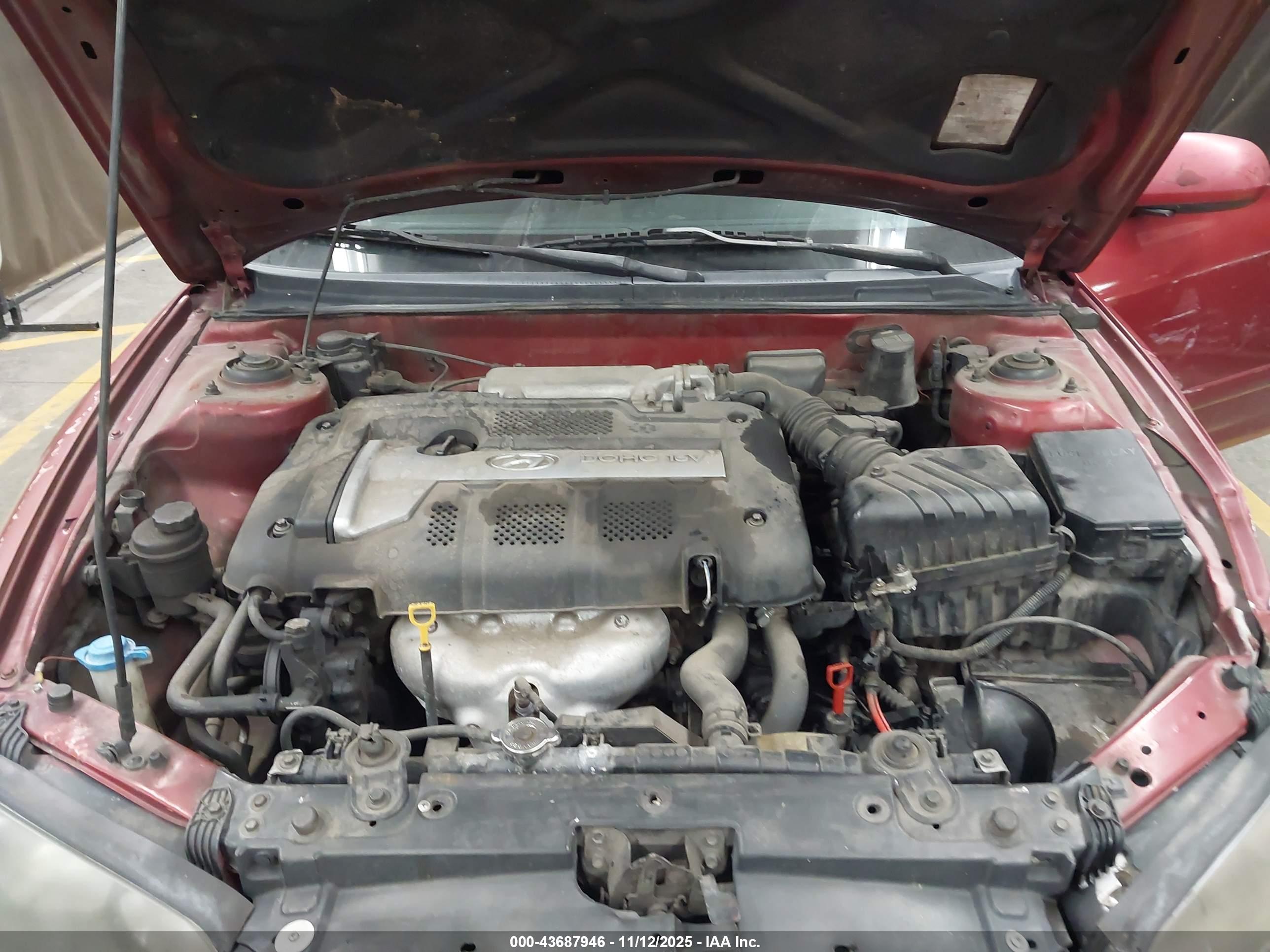 HYUNDAI ELANTRA image 10