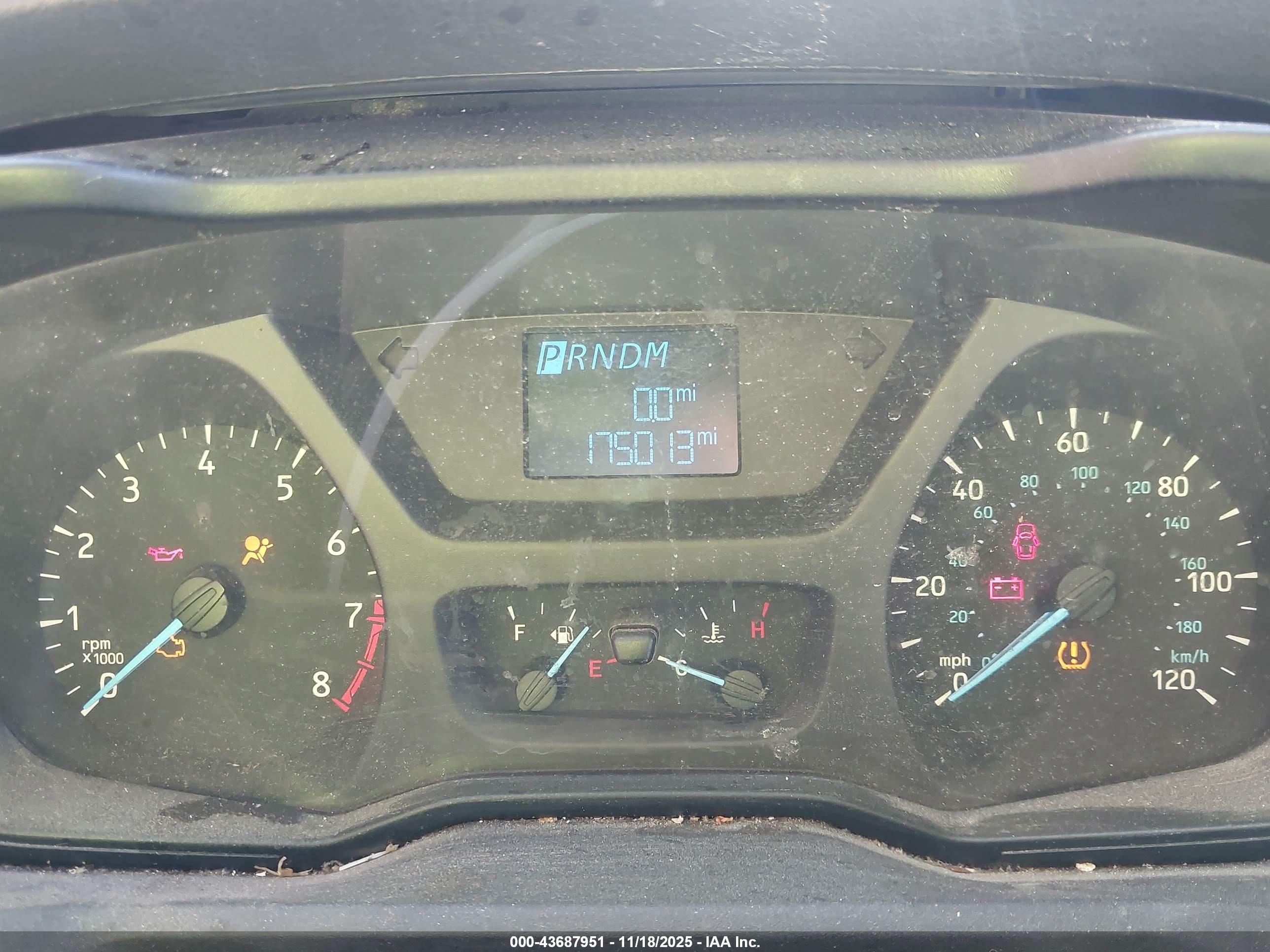 FORD TRANSIT-250 image 7