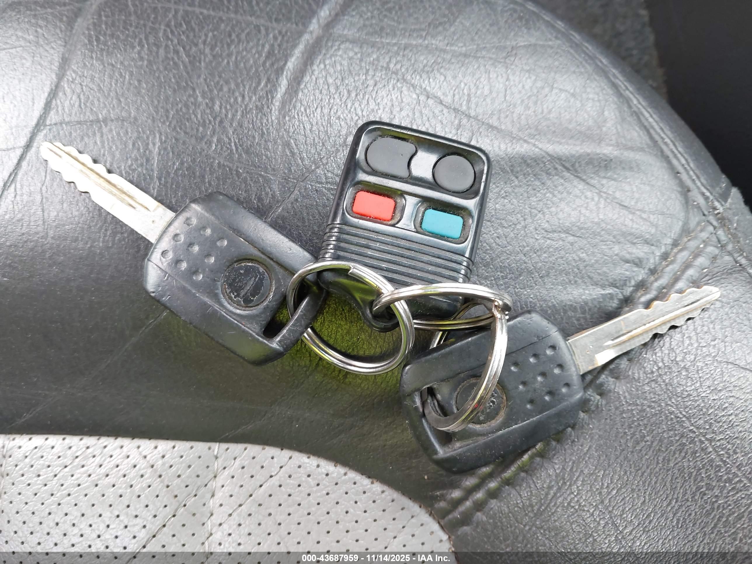 MERCURY MOUNTAINEER image 11