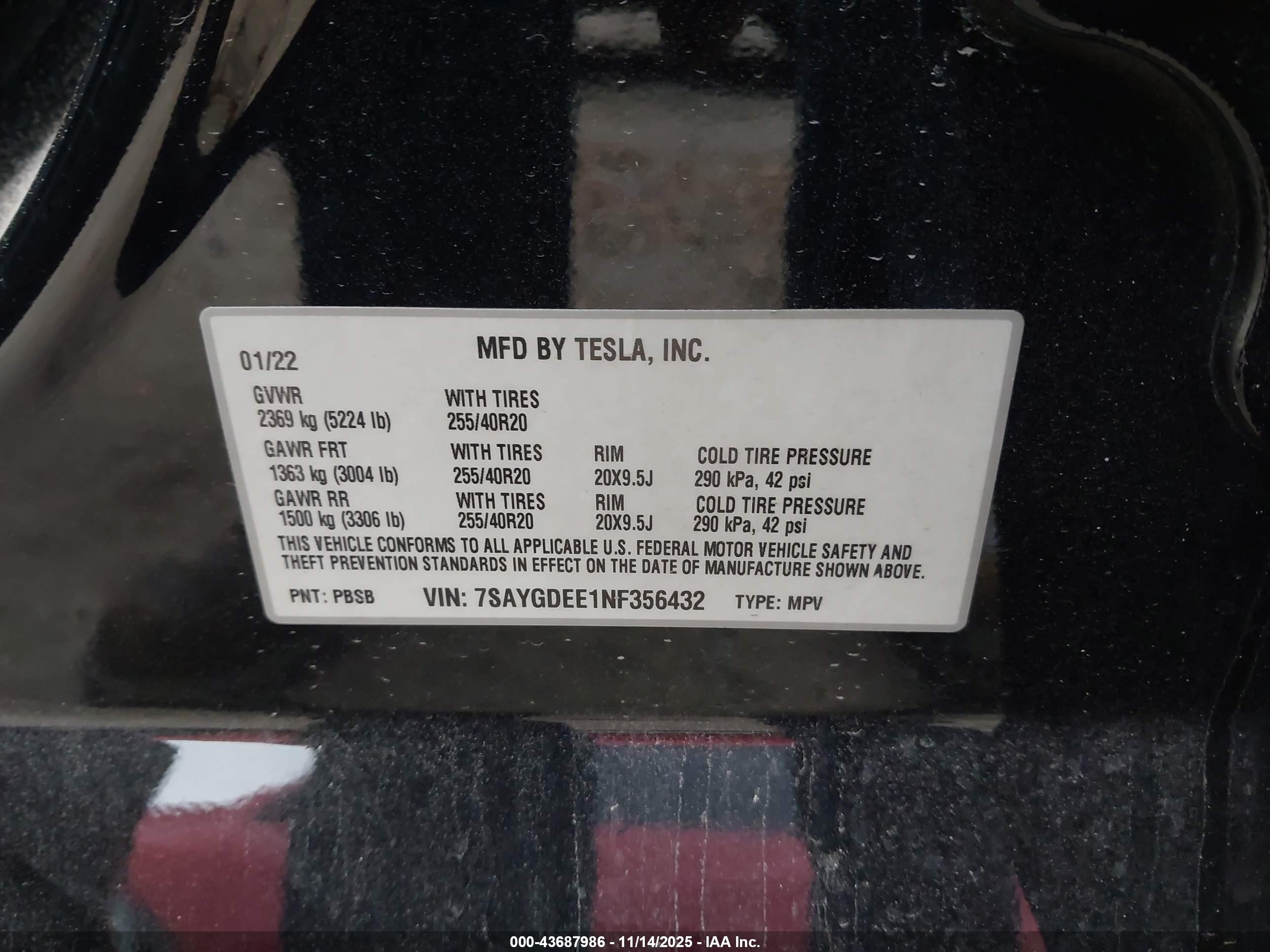 TESLA MODEL image 9