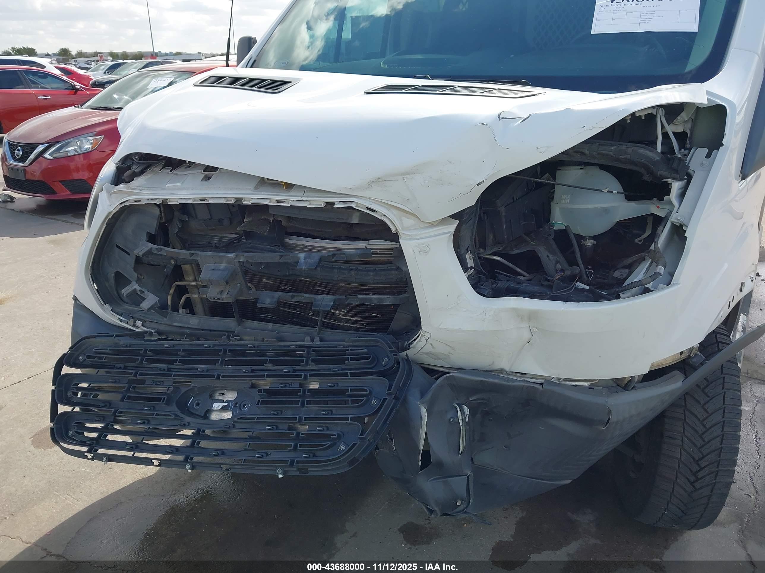 FORD TRANSIT-250 image 6