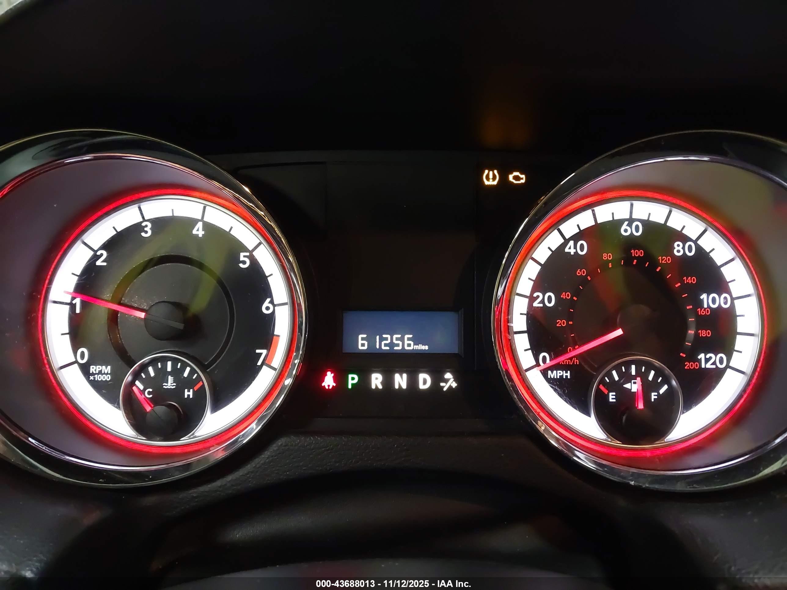 DODGE GRAND image 7