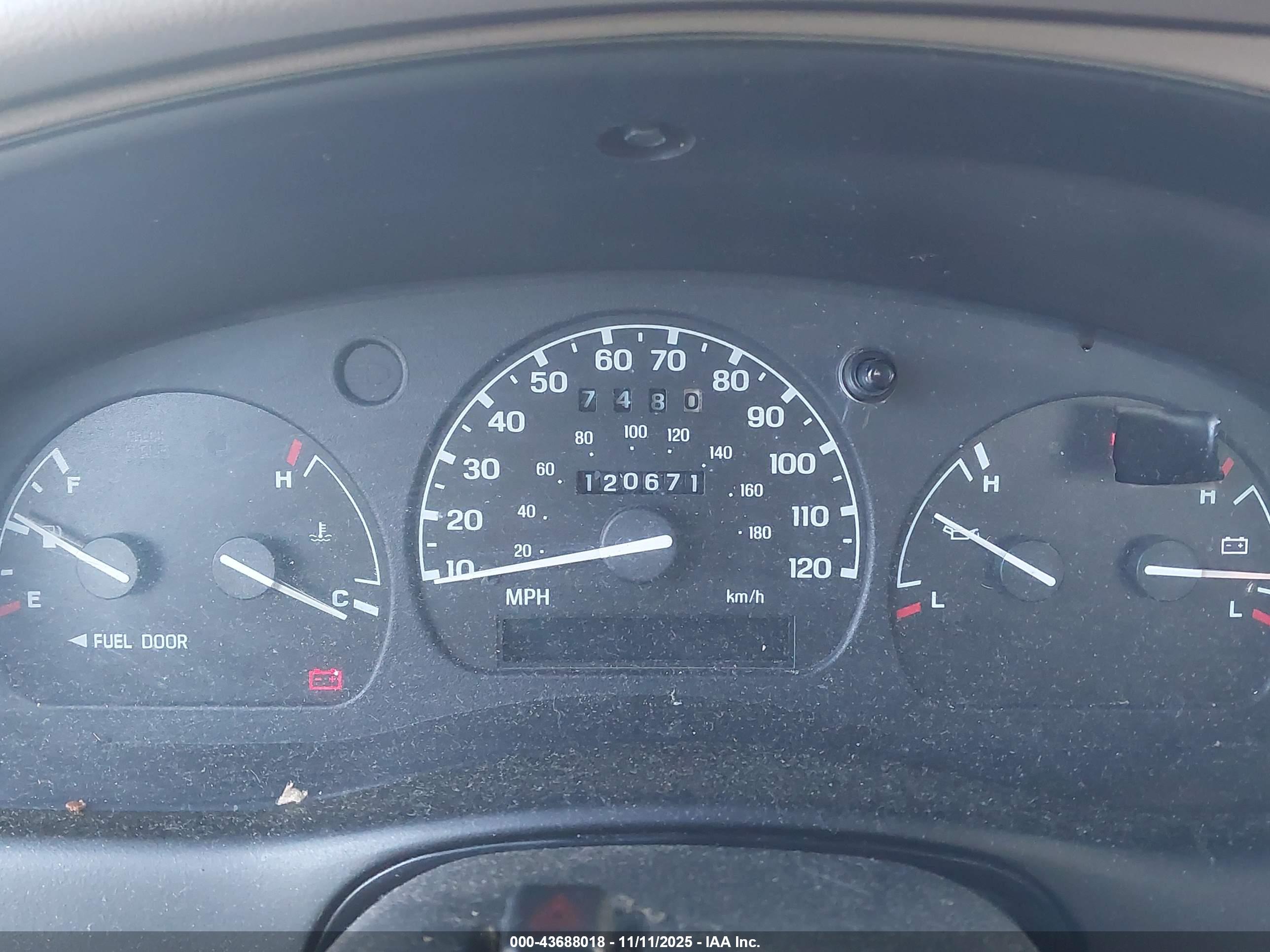 FORD RANGER image 7