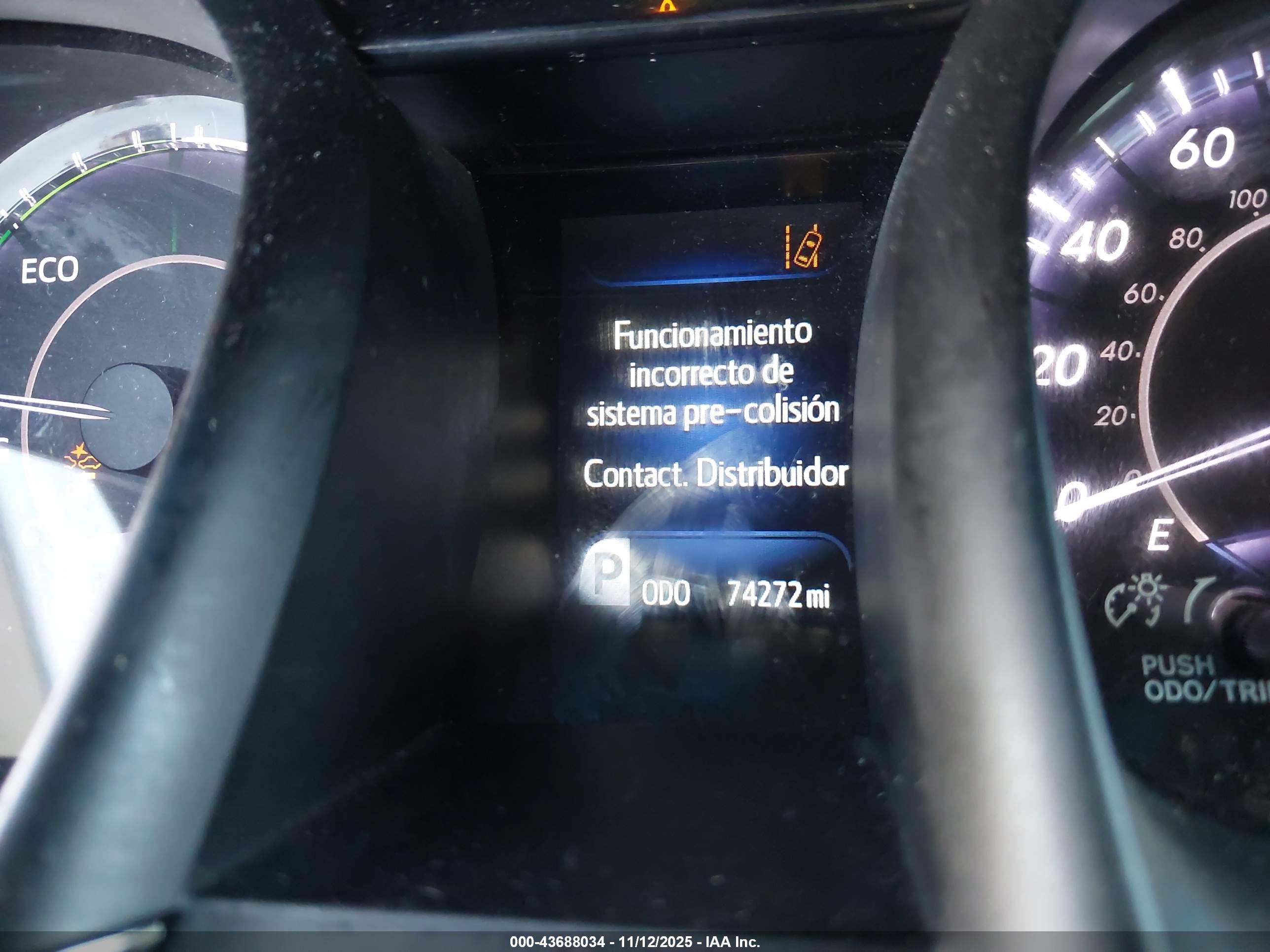 TOYOTA AVALON image 7