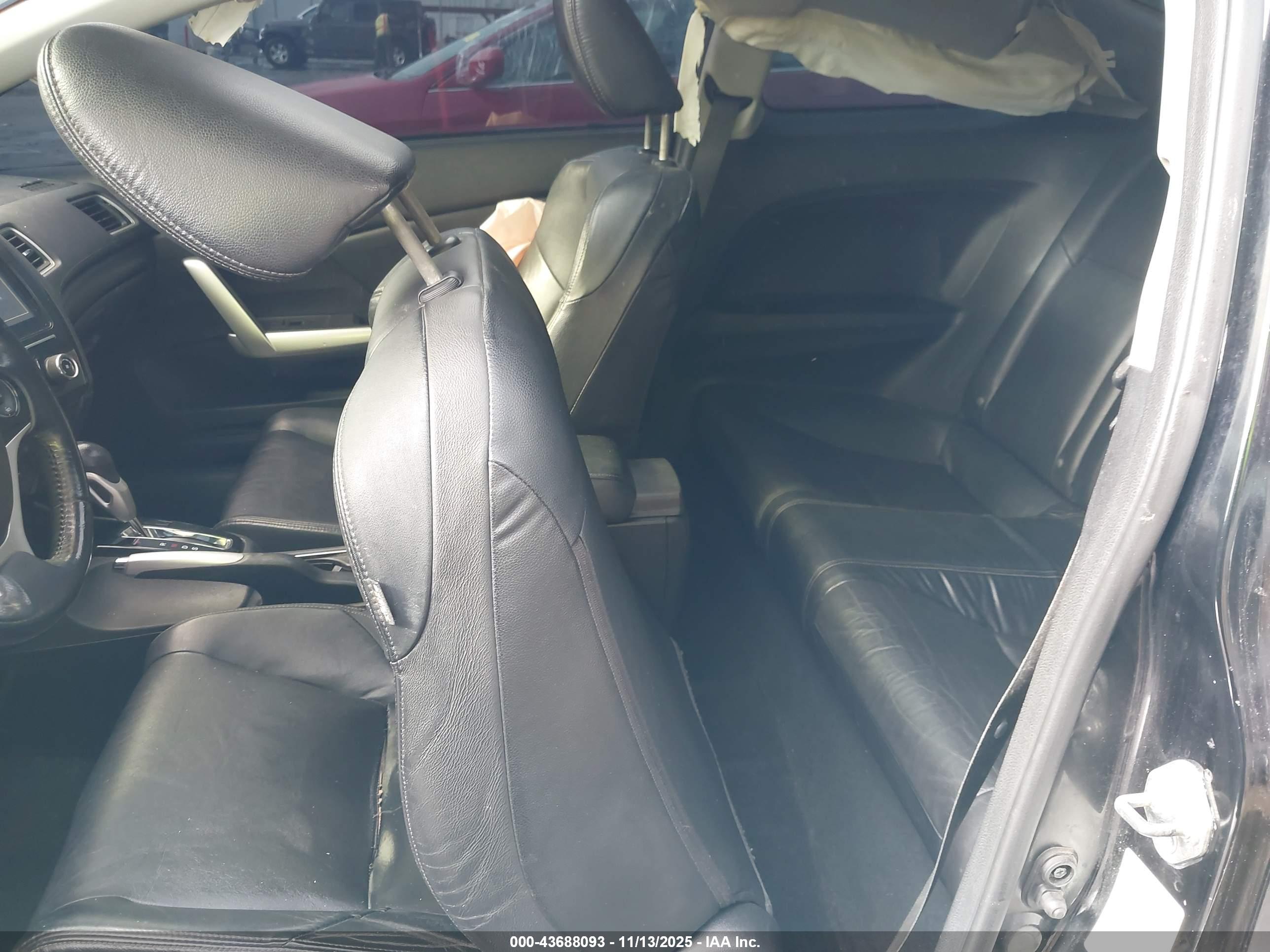 HONDA CIVIC image 8