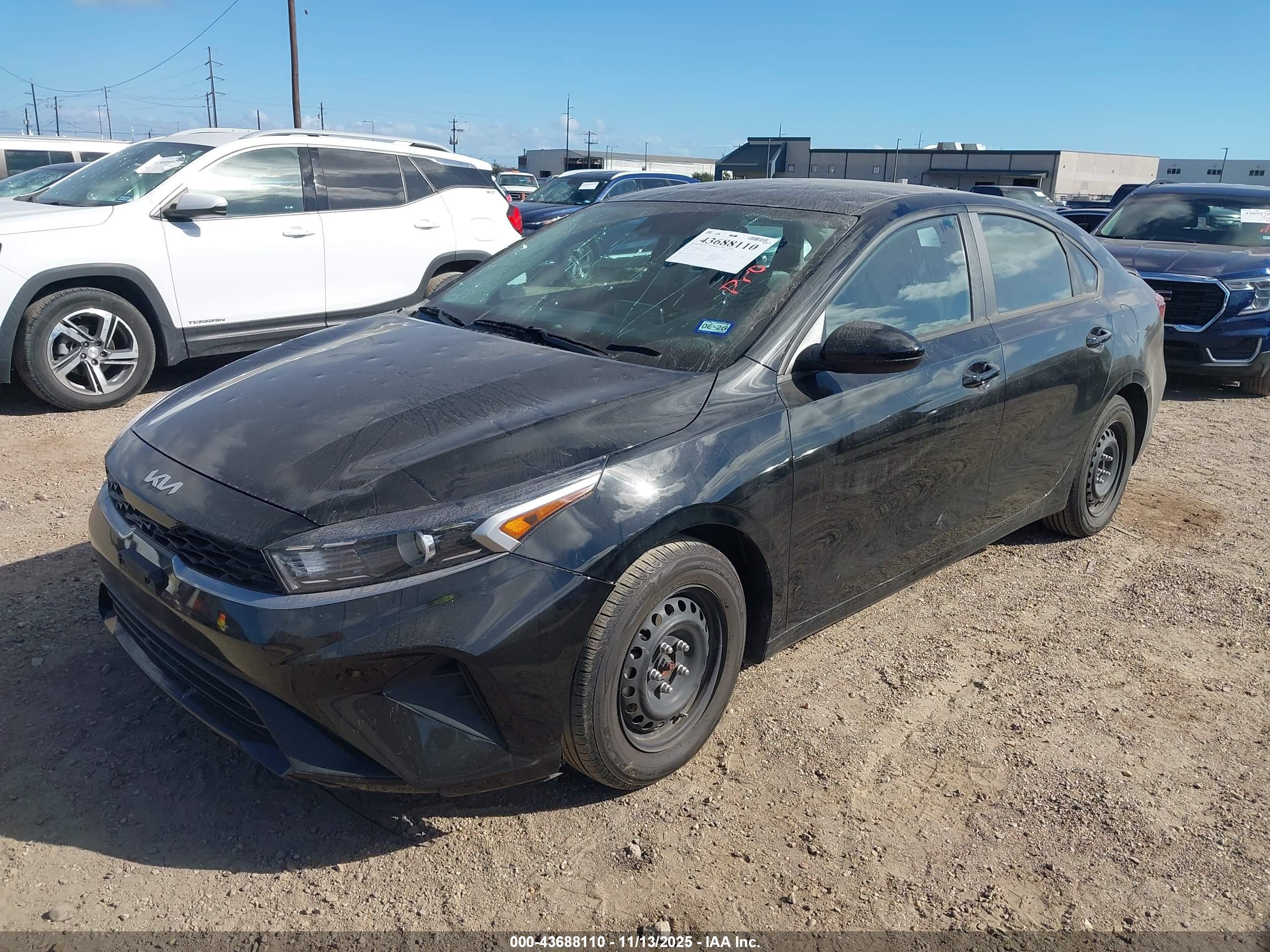 KIA FORTE image 2