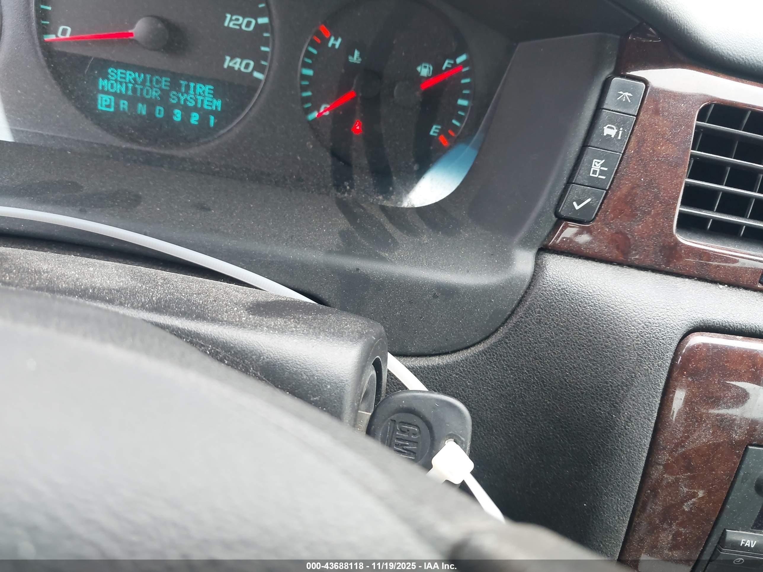 CHEVROLET IMPALA image 11