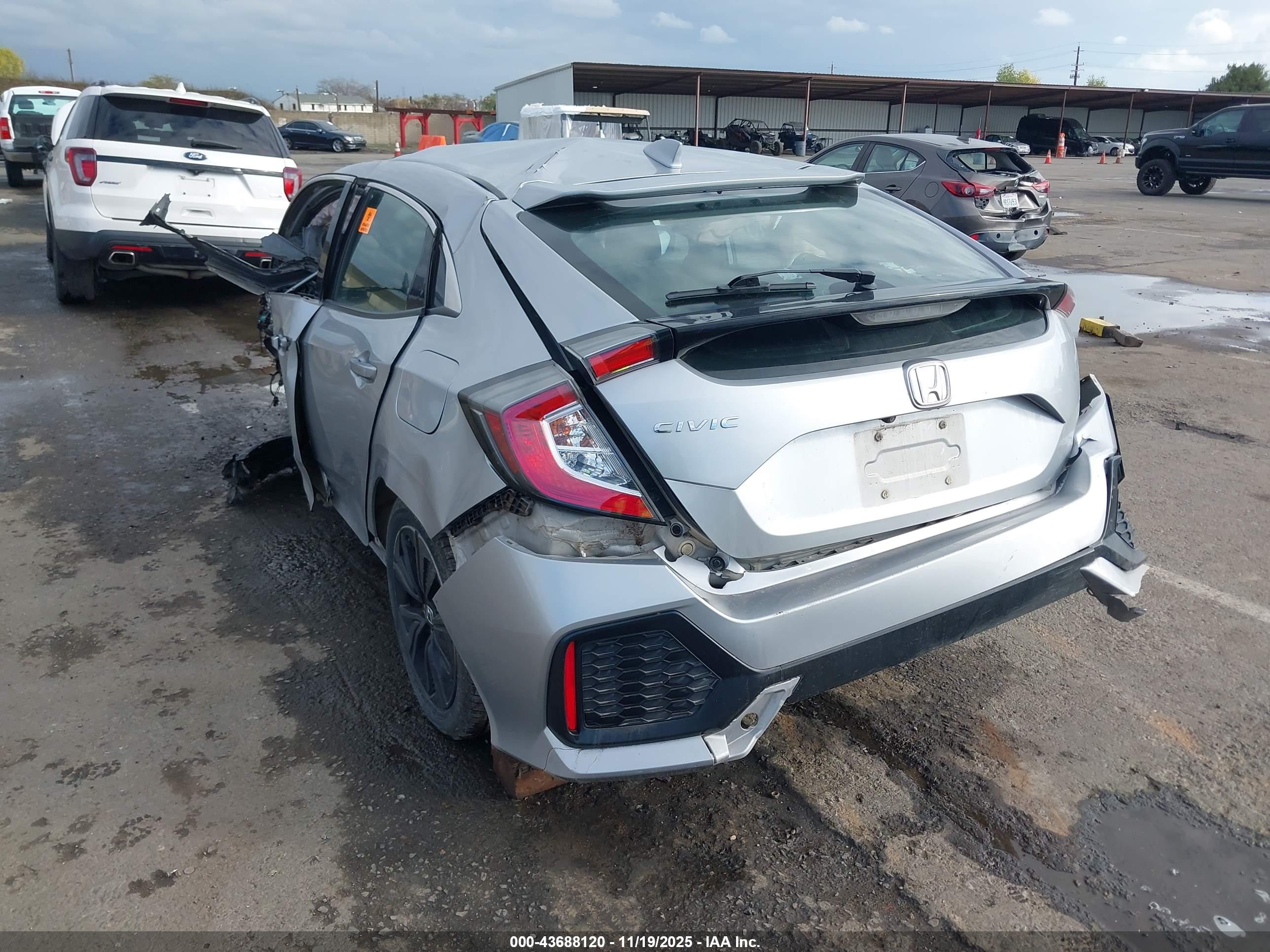 HONDA CIVIC image 3