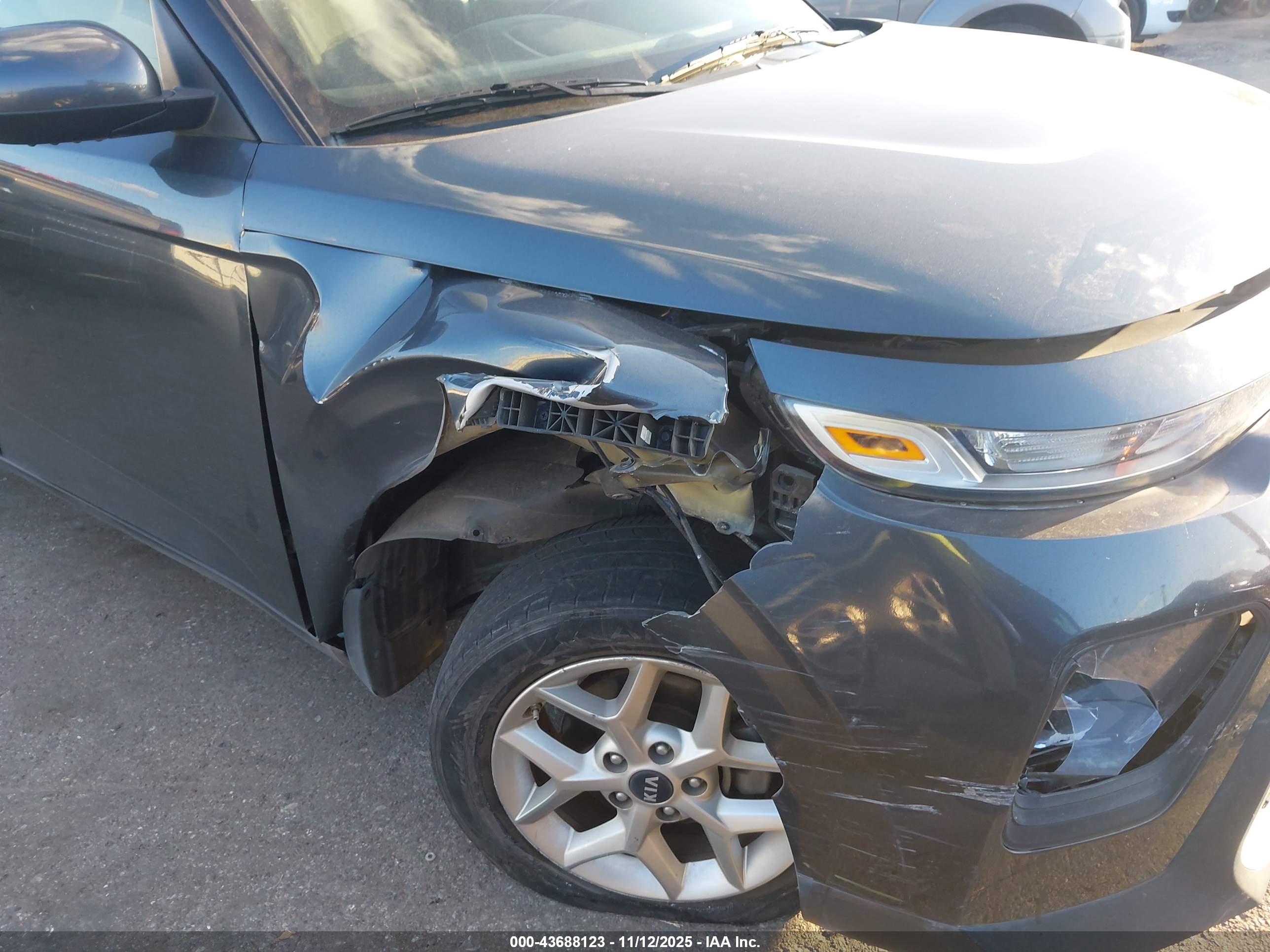 KIA SOUL image 6