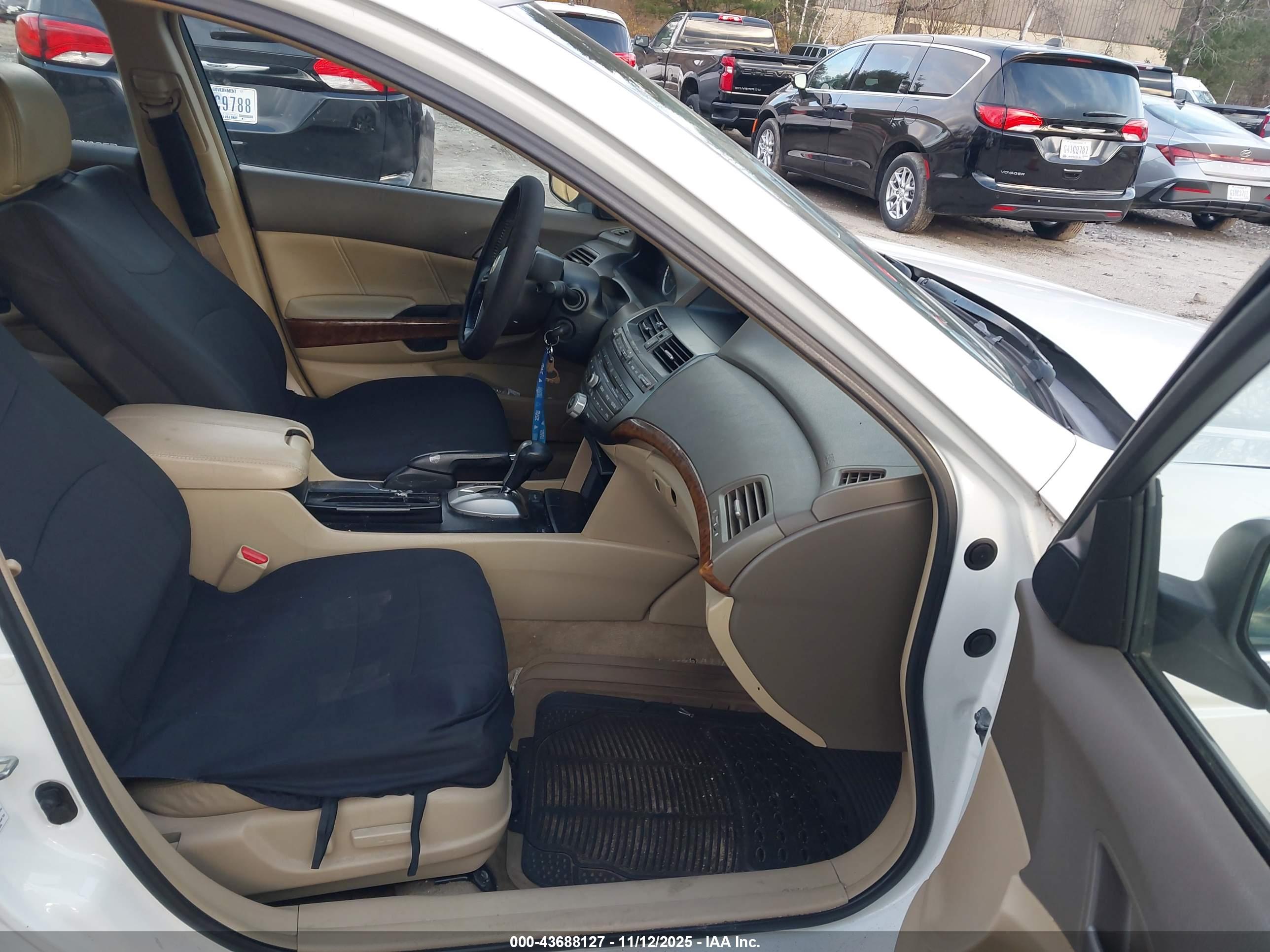 HONDA ACCORD image 5