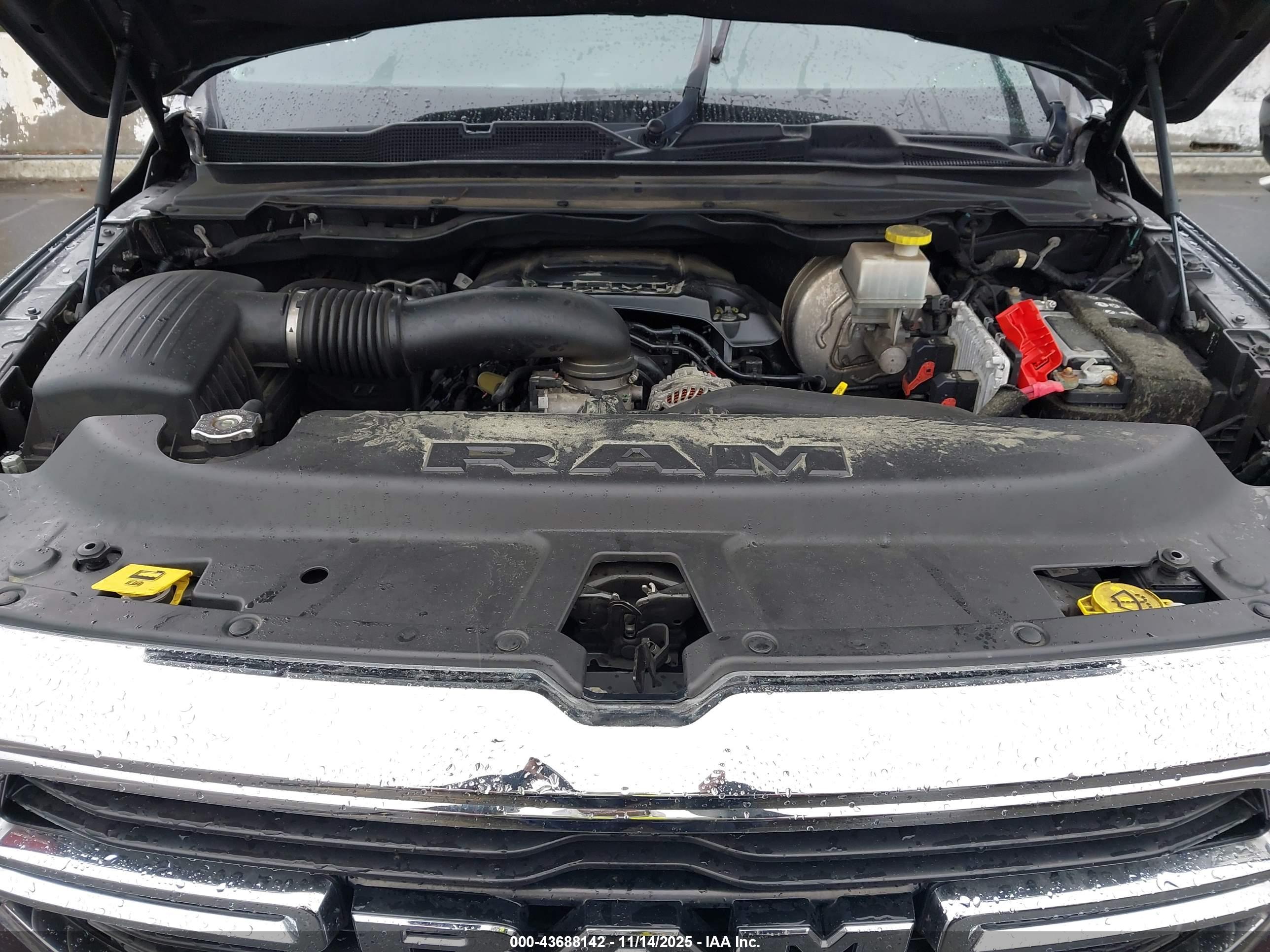 RAM 1500 image 10