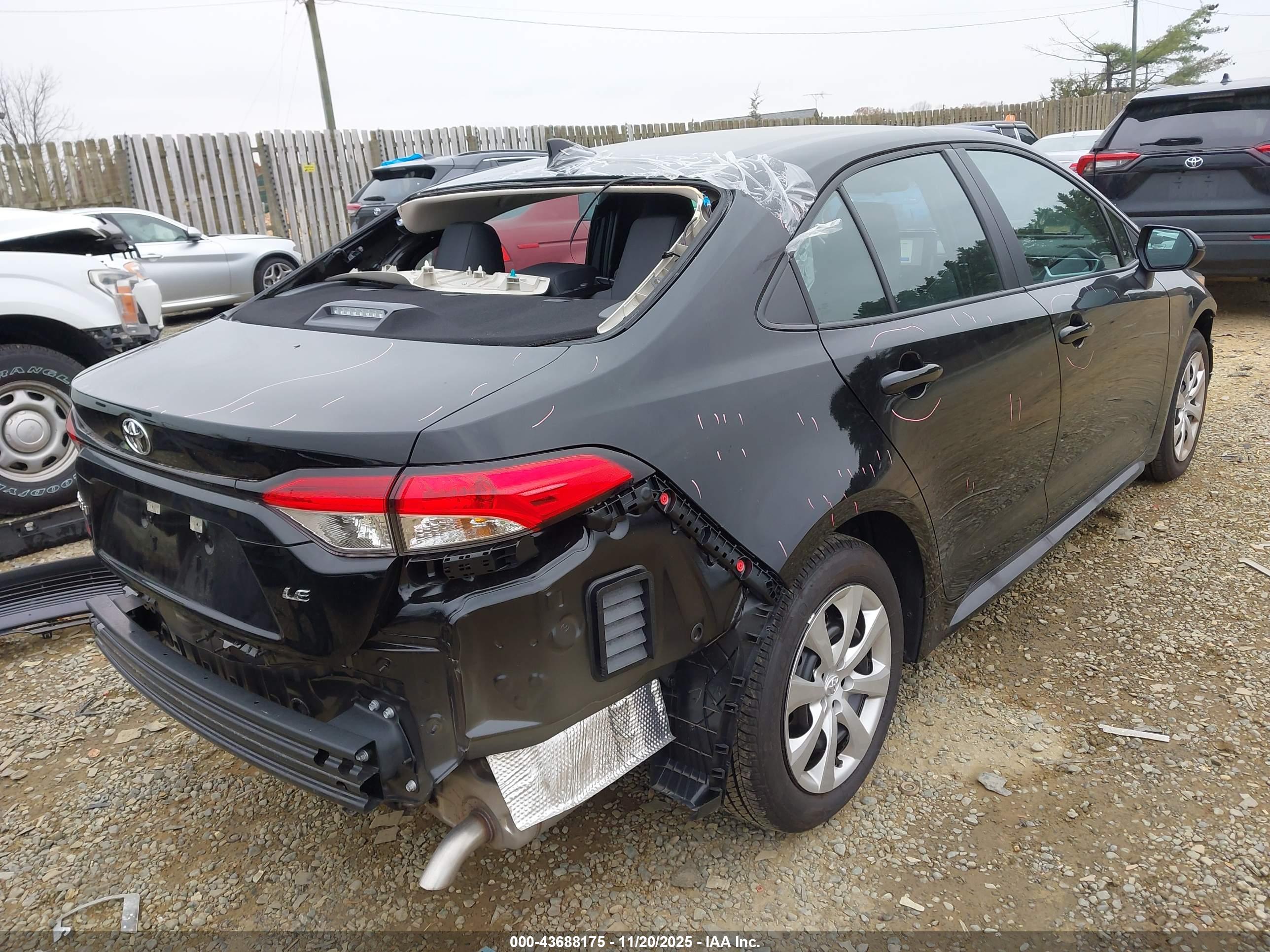 TOYOTA COROLLA image 4
