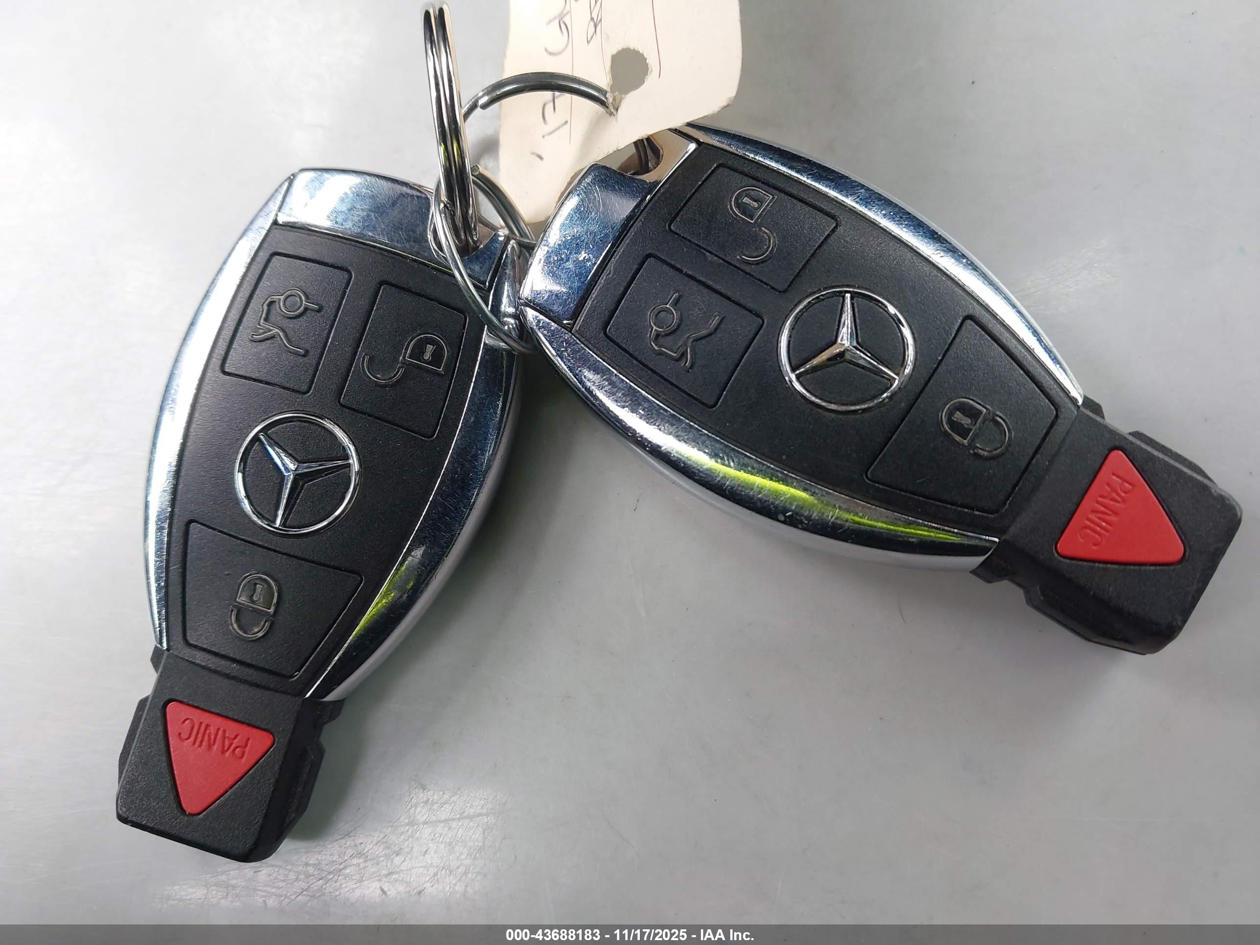 MERCEDES-BENZ GLS image 11
