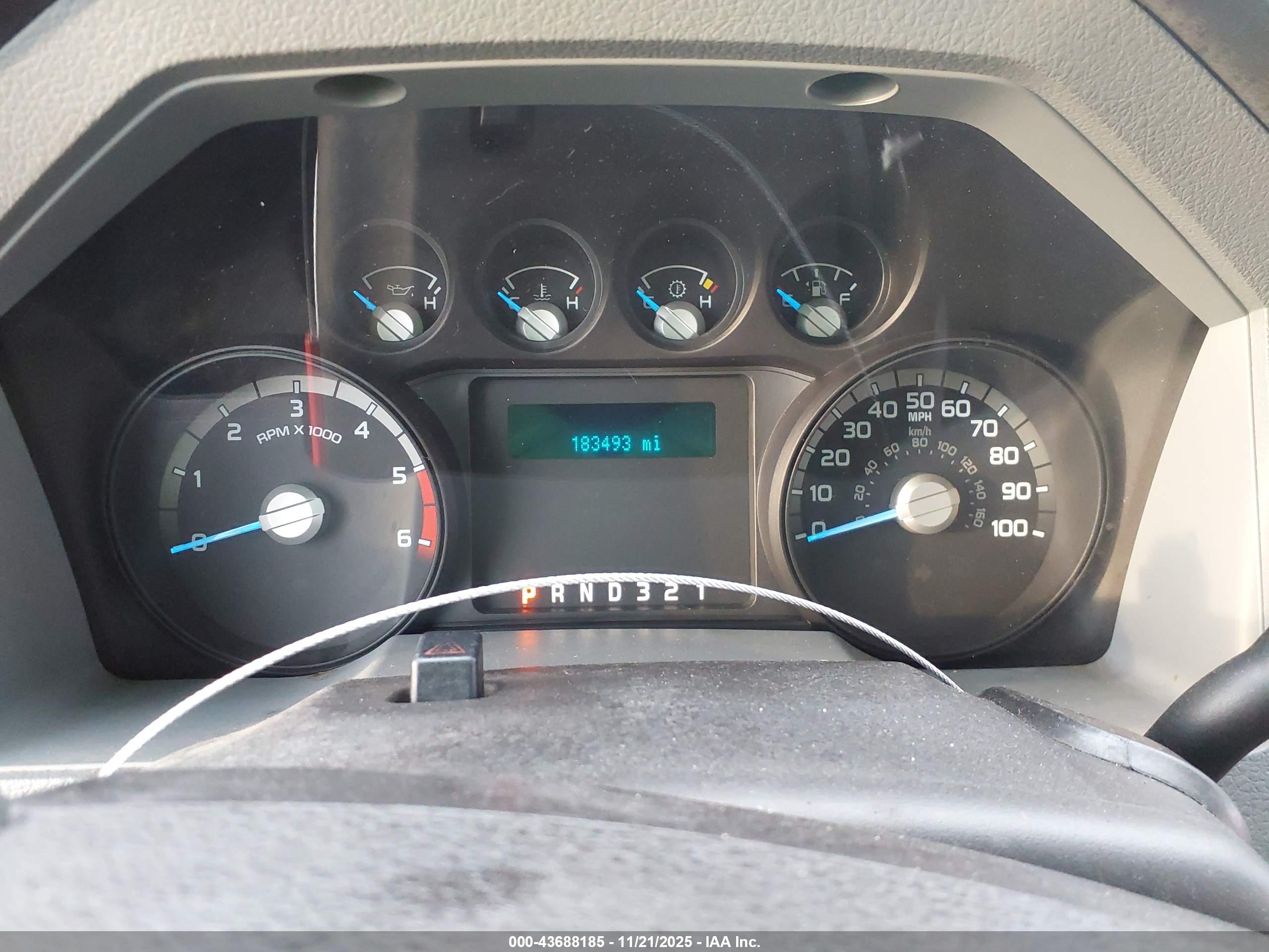 FORD F-550 image 6