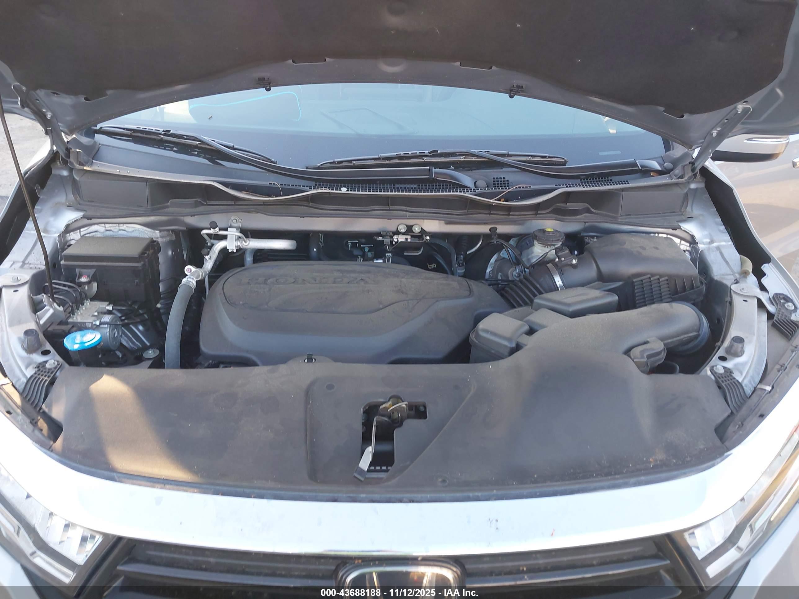HONDA ODYSSEY image 10