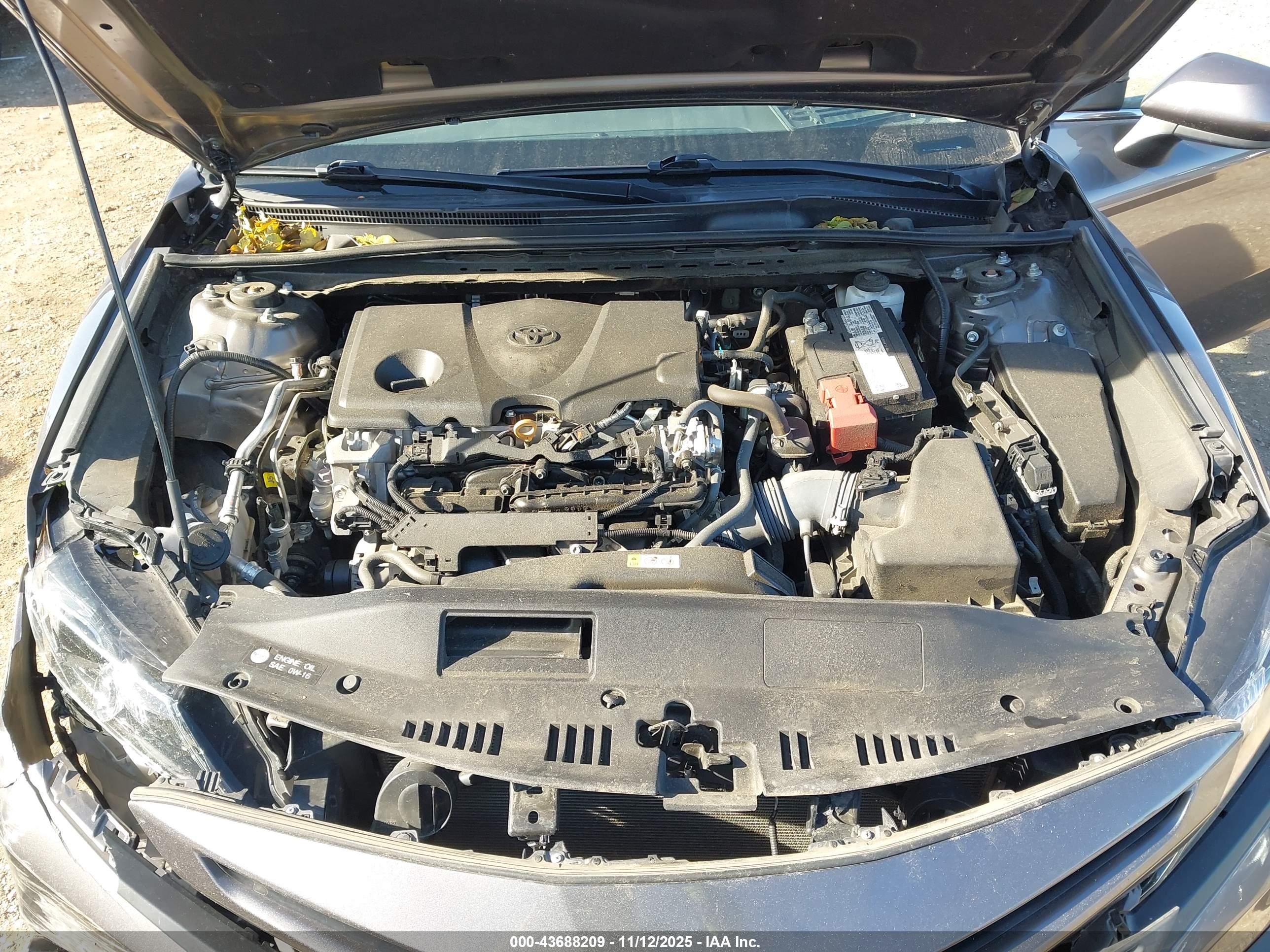 TOYOTA CAMRY image 10