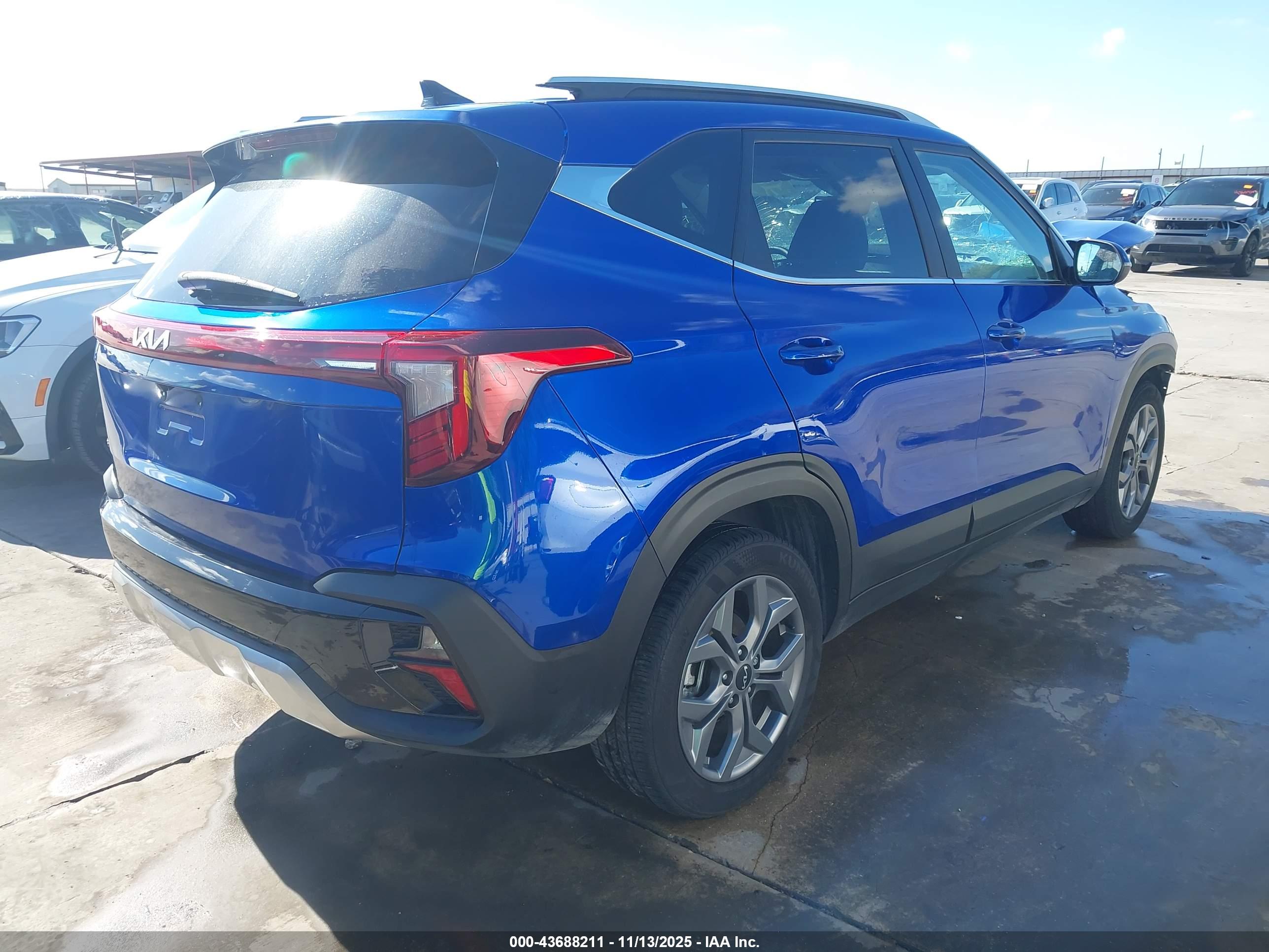 KIA SELTOS image 4