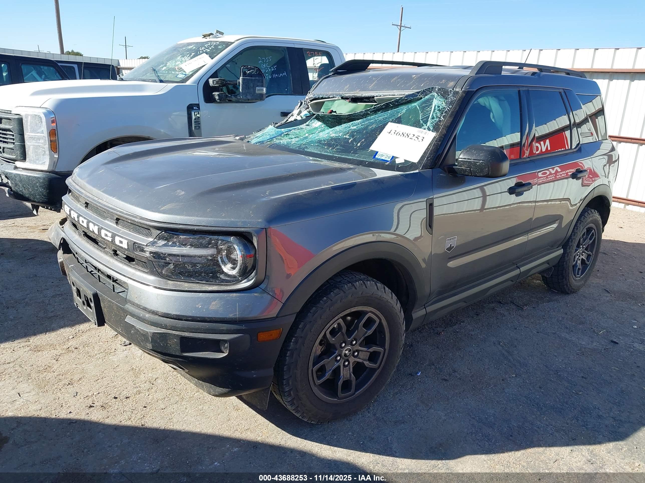 FORD BRONCO image 2