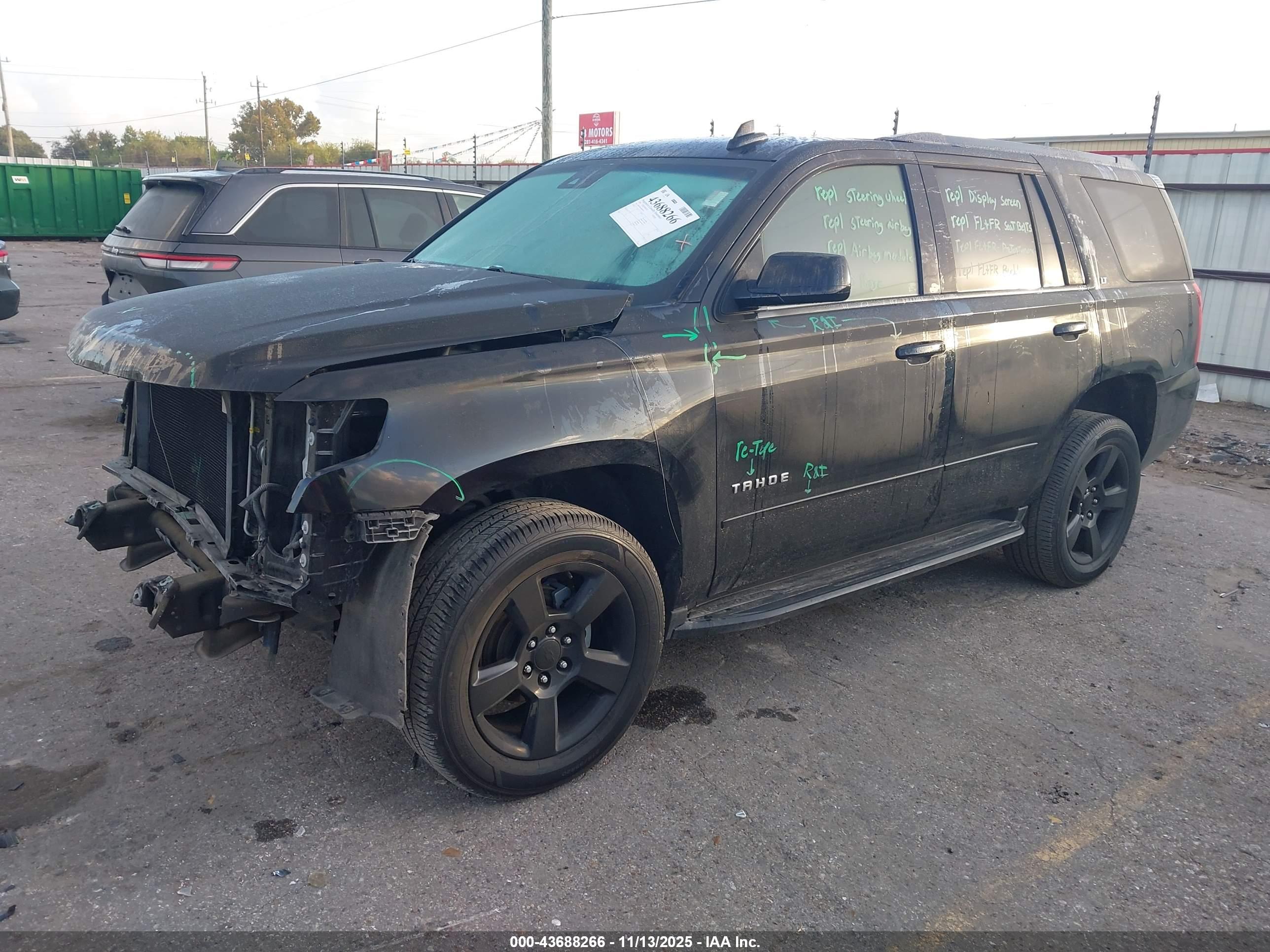 CHEVROLET TAHOE image 2