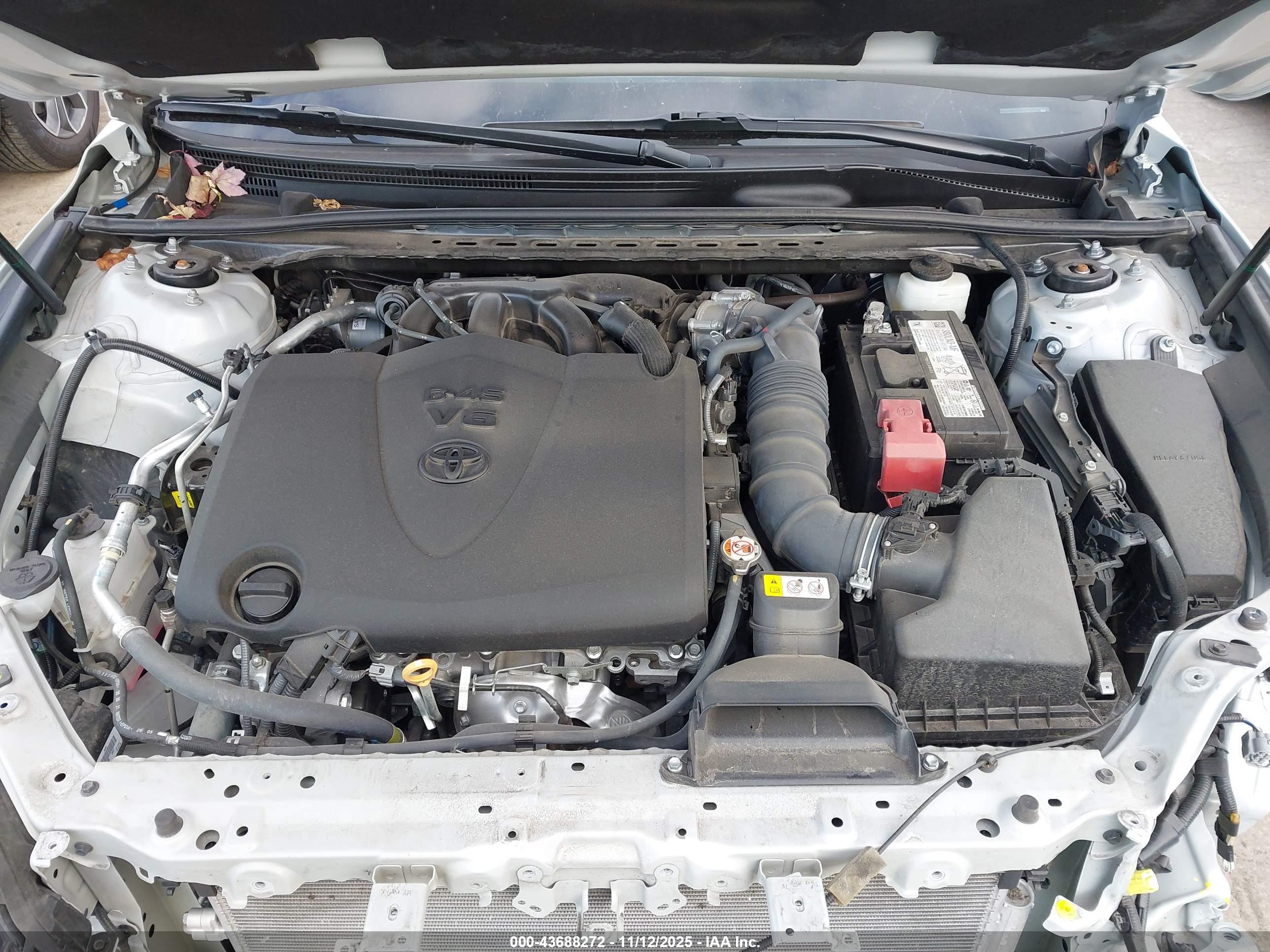 TOYOTA AVALON image 10