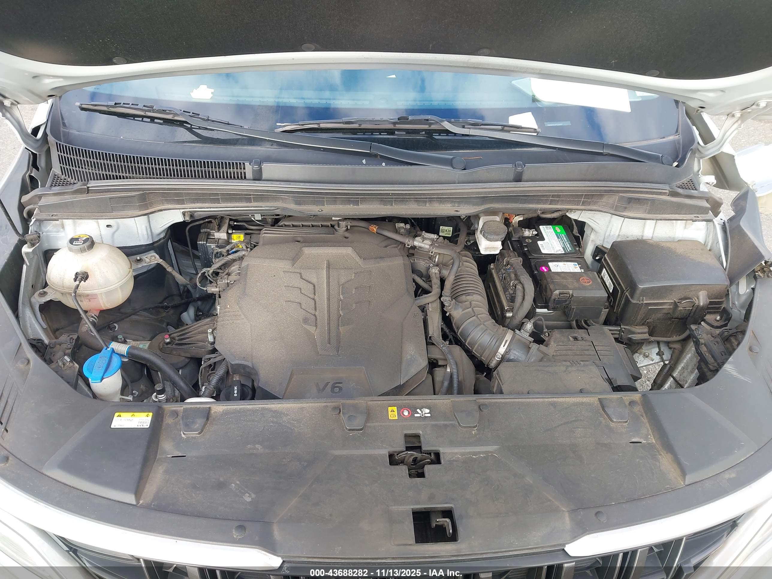 KIA CARNIVAL image 10