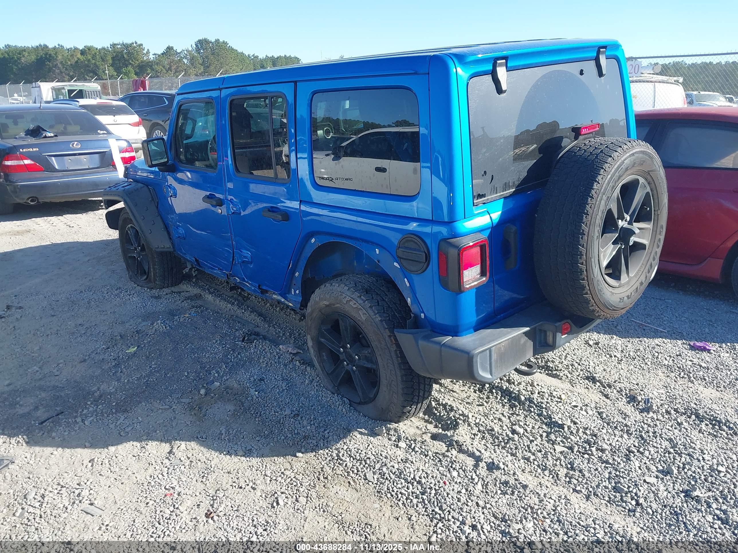 JEEP WRANGLER image 3