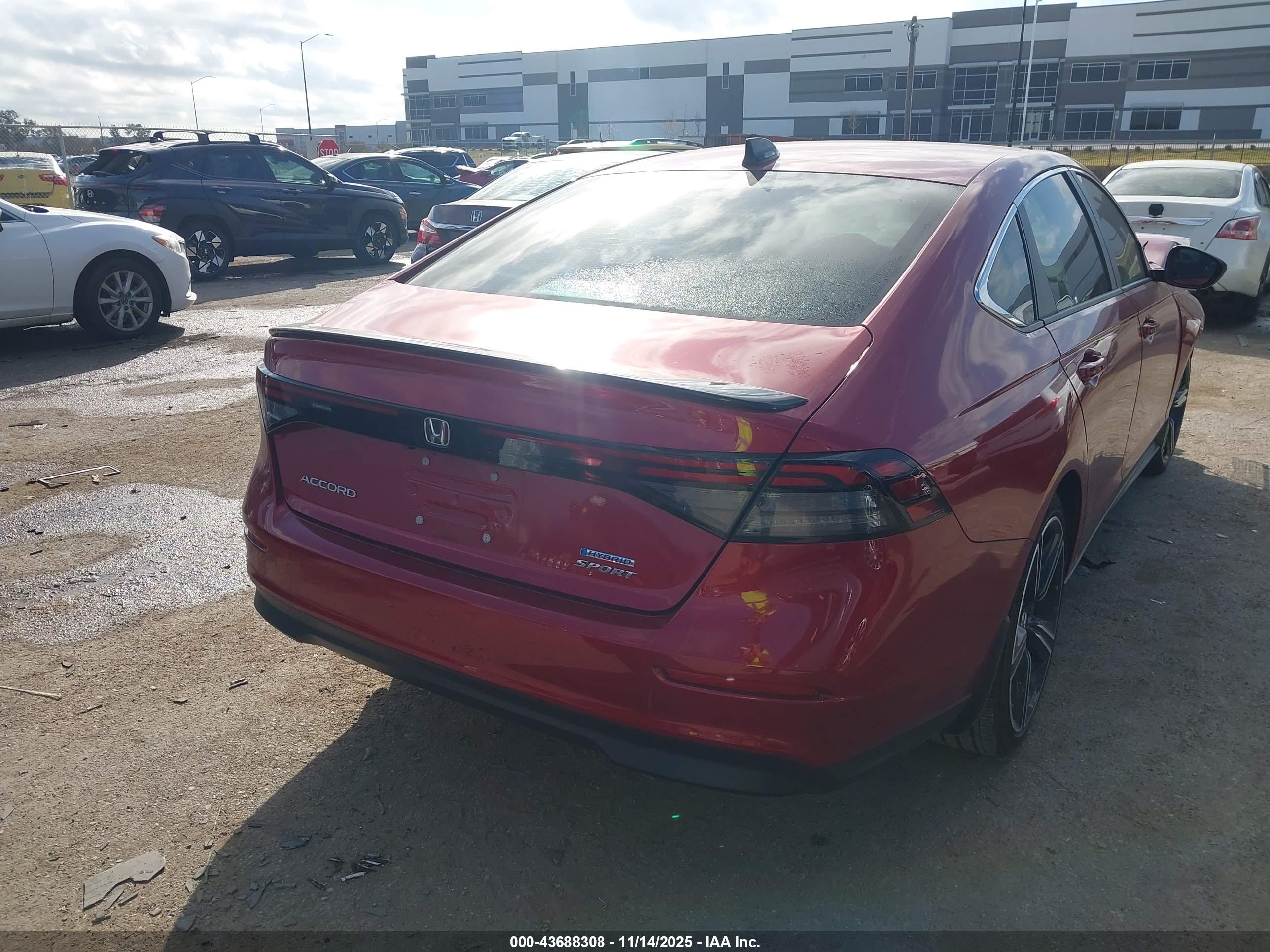 HONDA ACCORD image 4