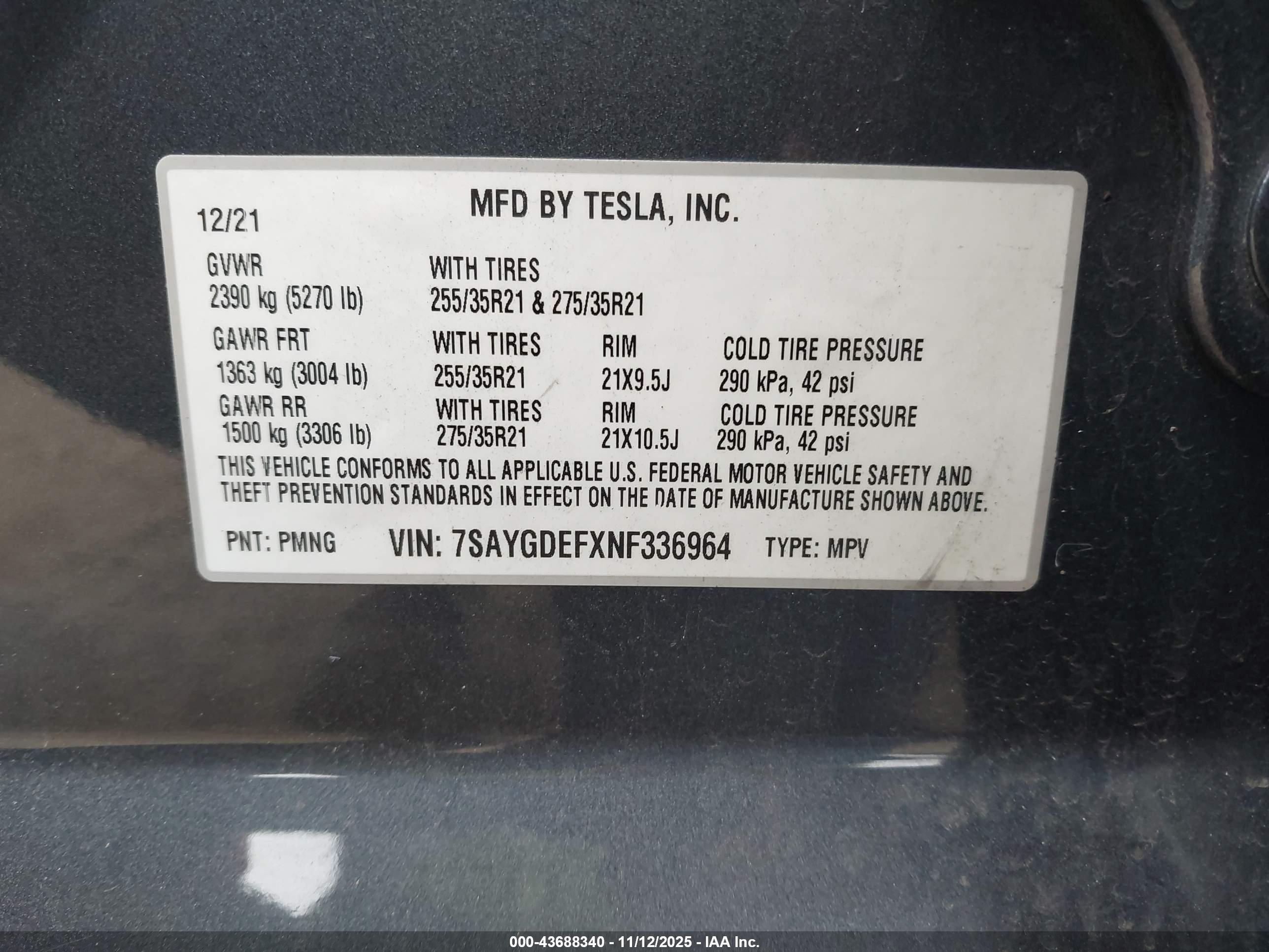 TESLA MODEL image 9