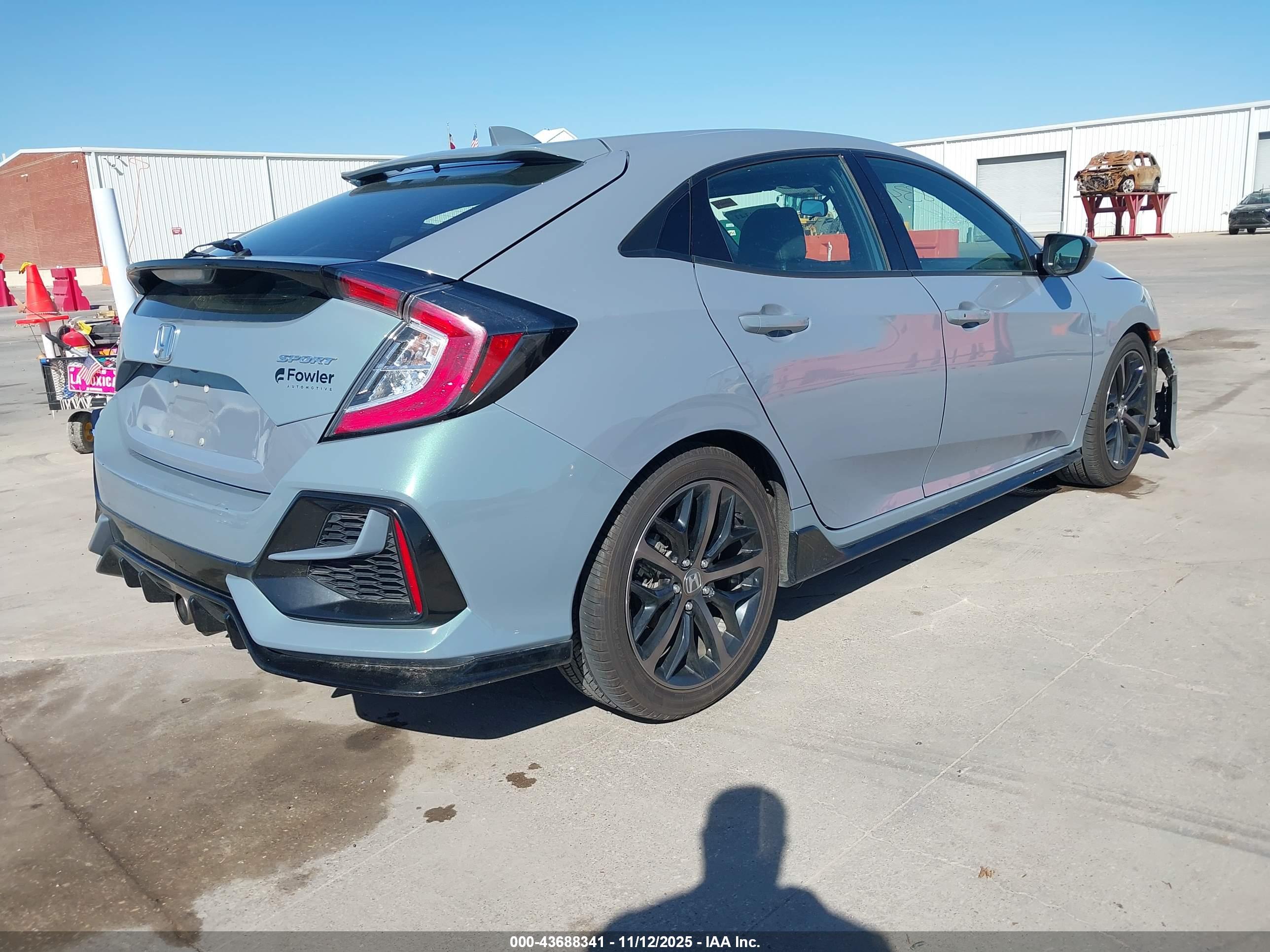 HONDA CIVIC image 4