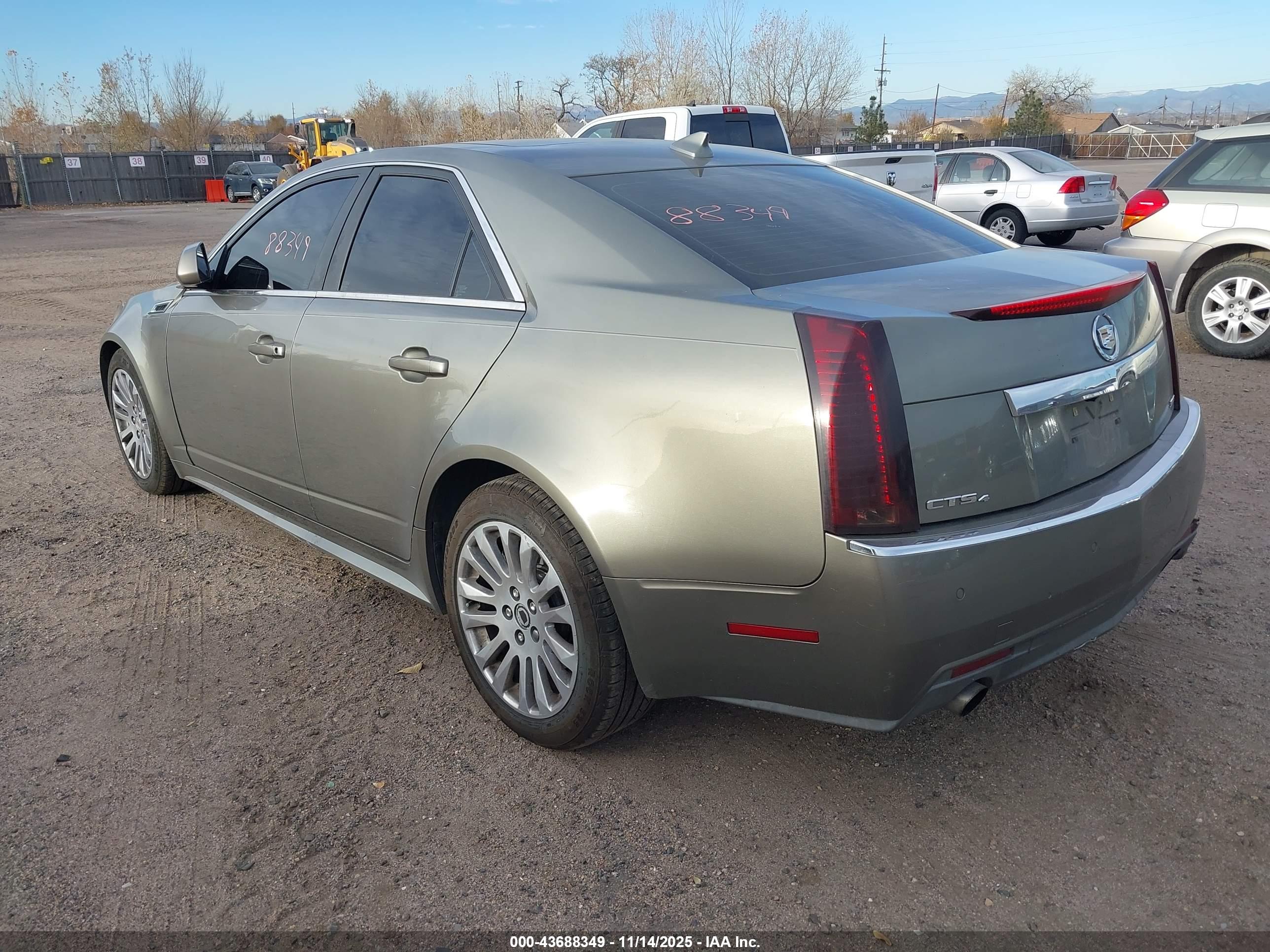 CADILLAC CTS image 3