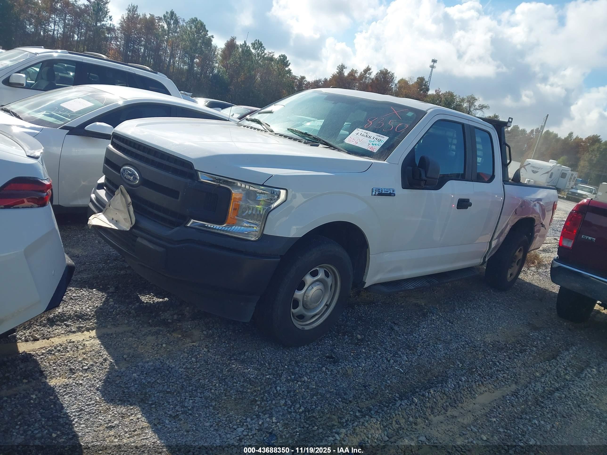 FORD F-150 image 2