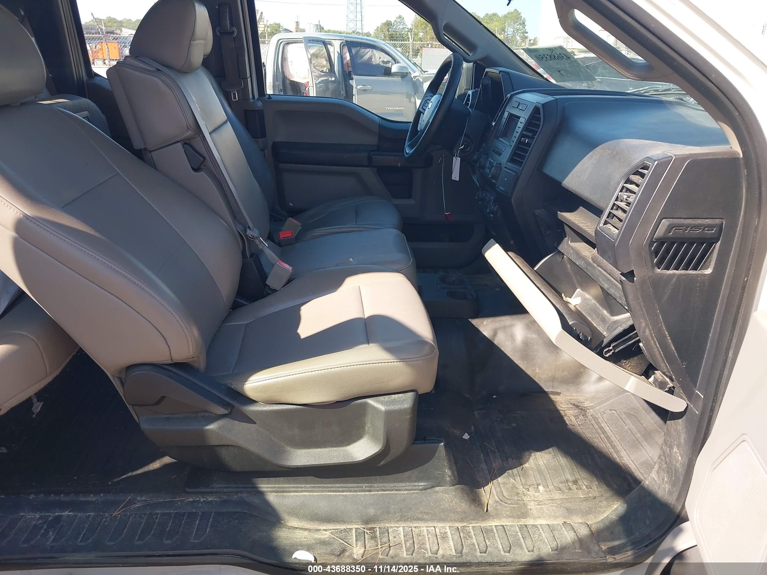 FORD F-150 image 5