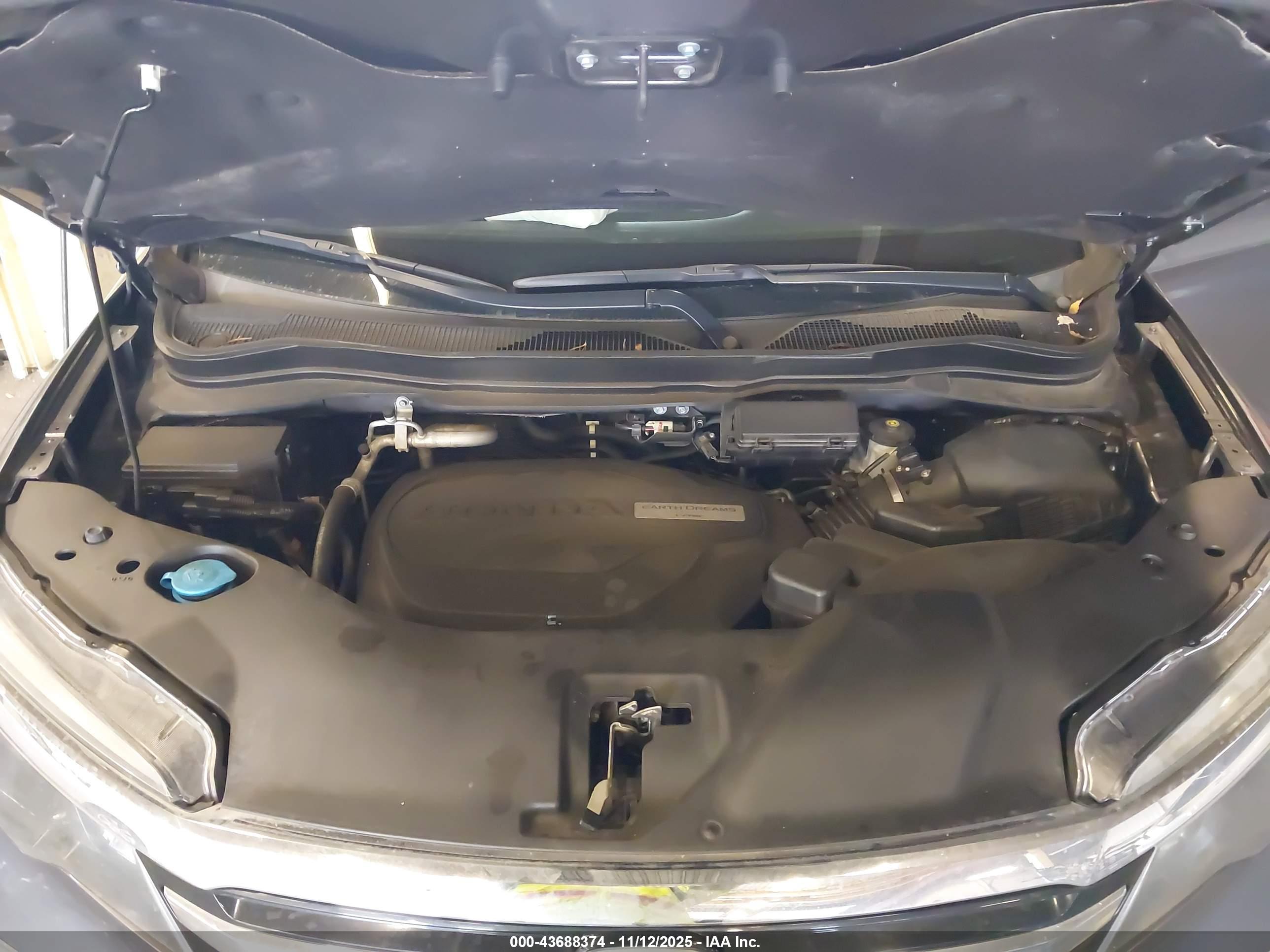 HONDA PILOT image 10