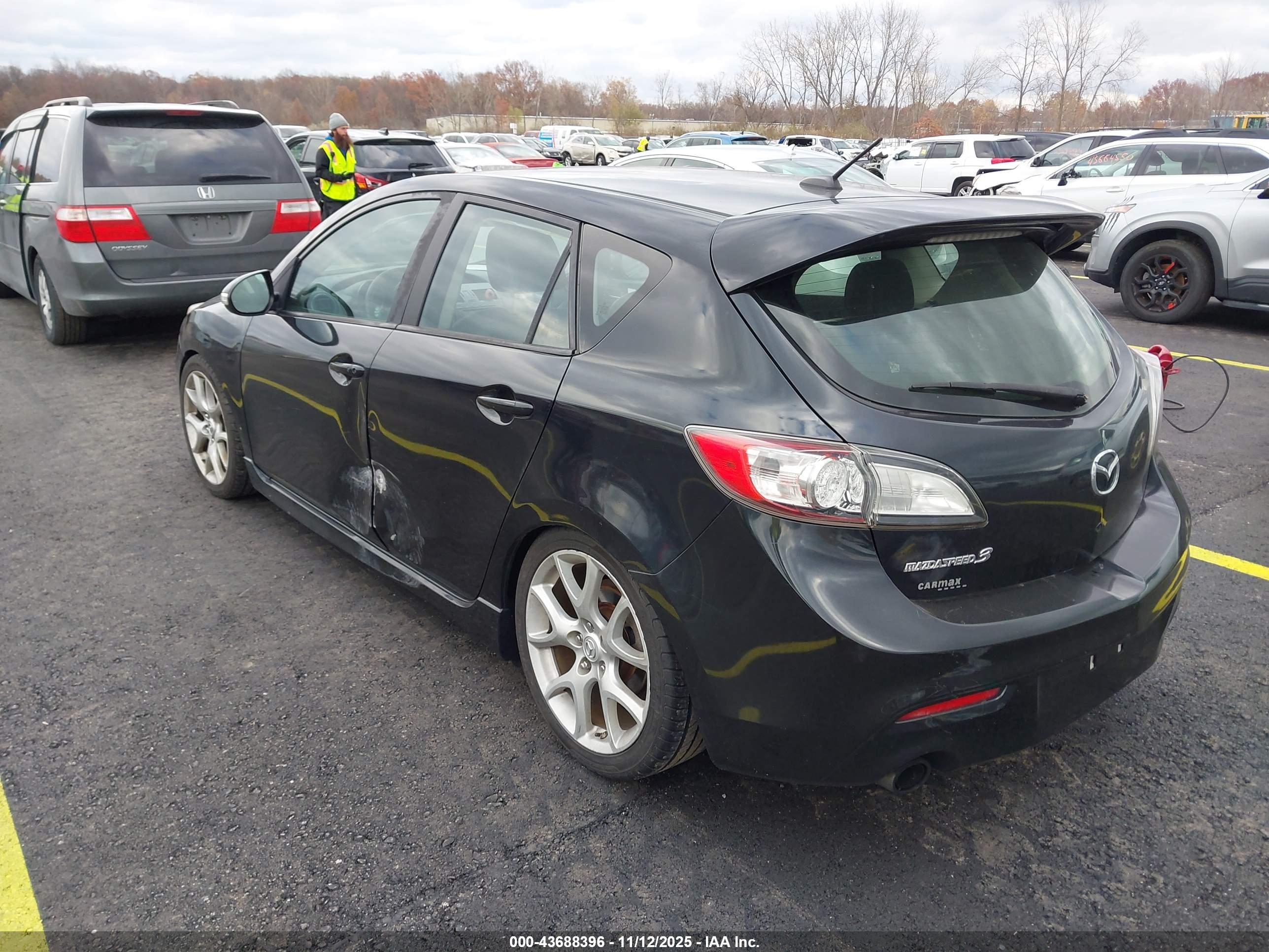 MAZDA MAZDASPEED3 image 3