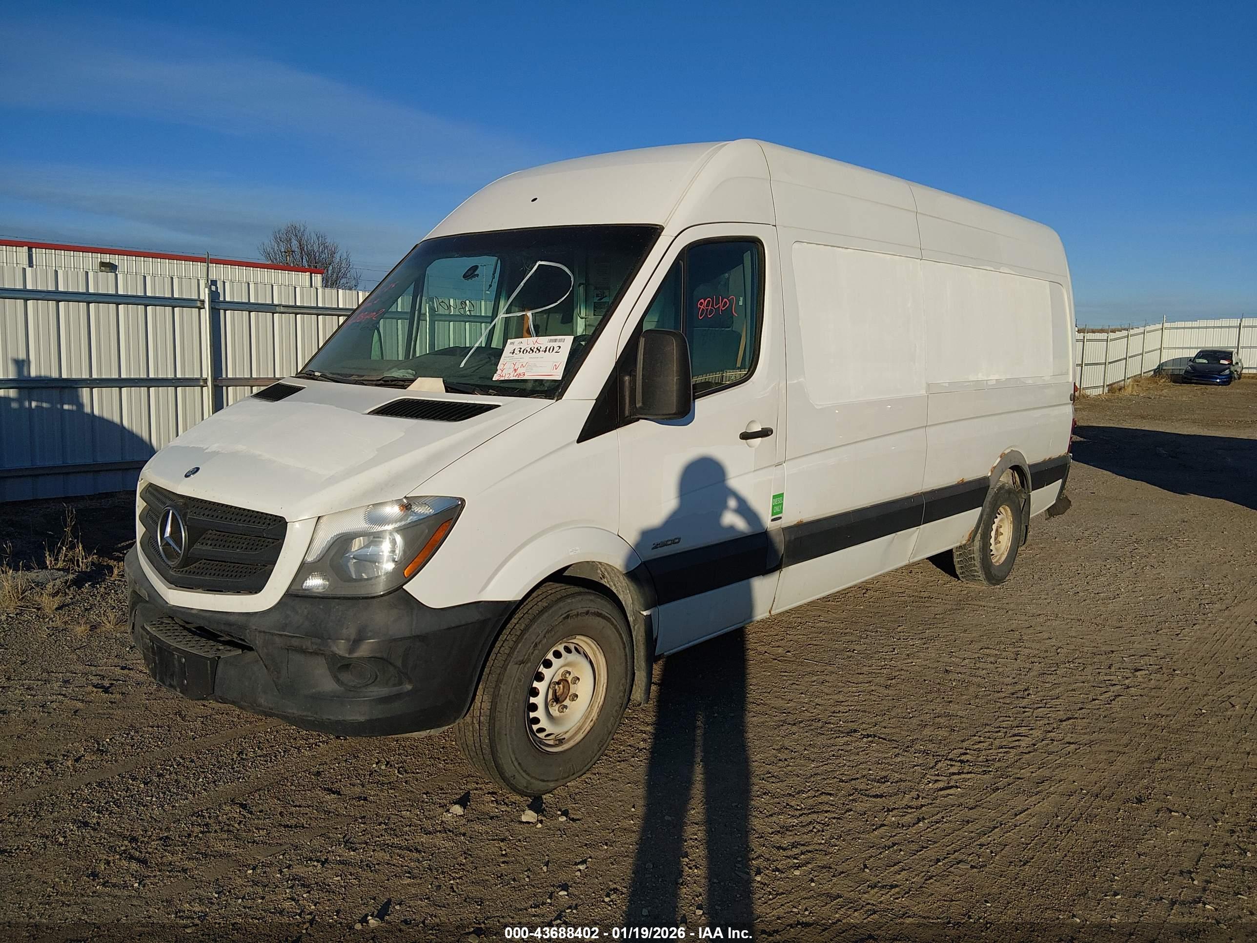MERCEDES-BENZ SPRINTER image 2