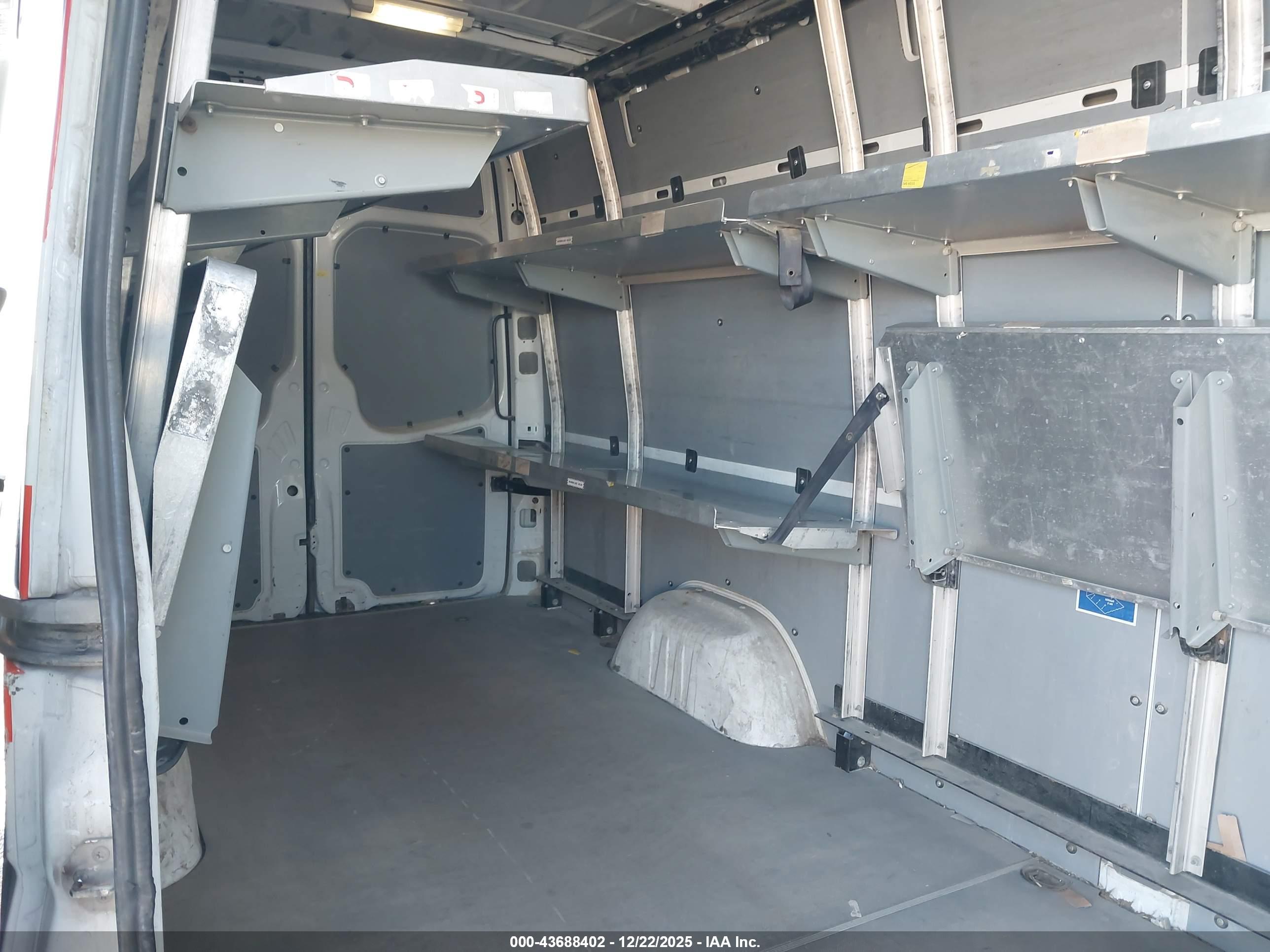 MERCEDES-BENZ SPRINTER image 8