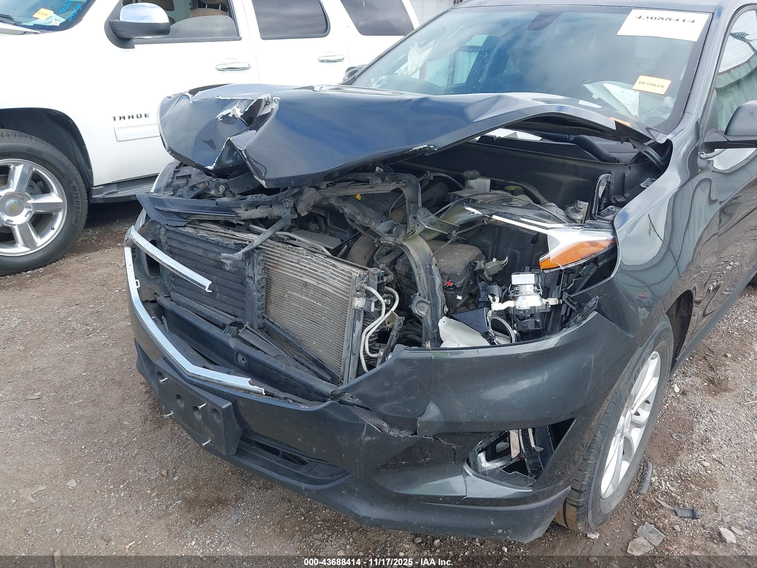 CHEVROLET EQUINOX image 6