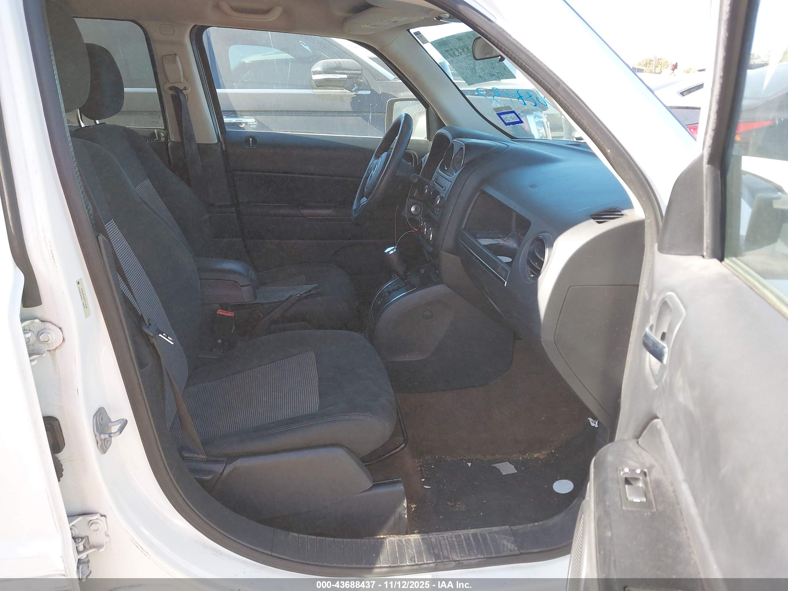 JEEP PATRIOT image 5