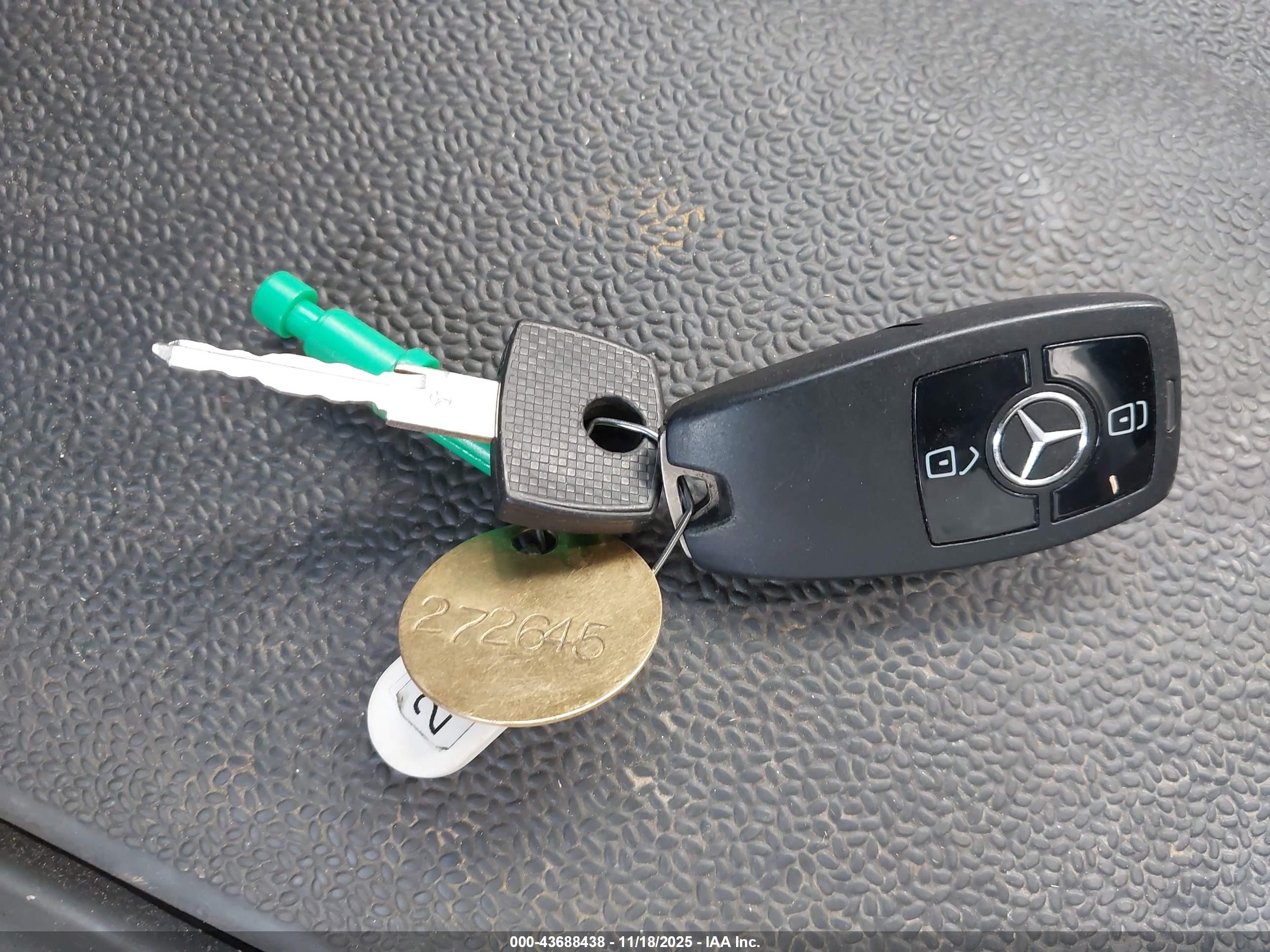 MERCEDES-BENZ SPRINTER image 11