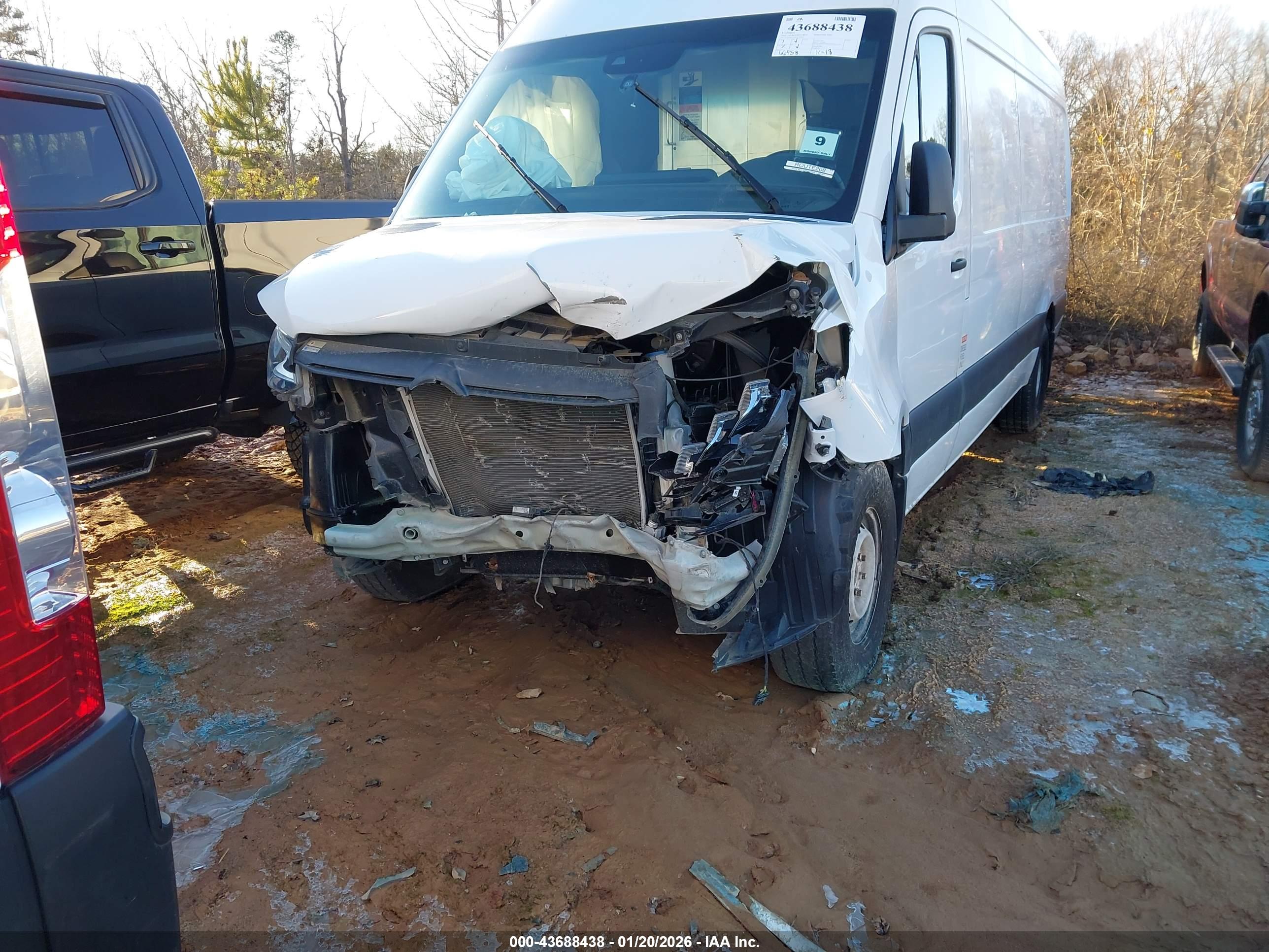 MERCEDES-BENZ SPRINTER image 6