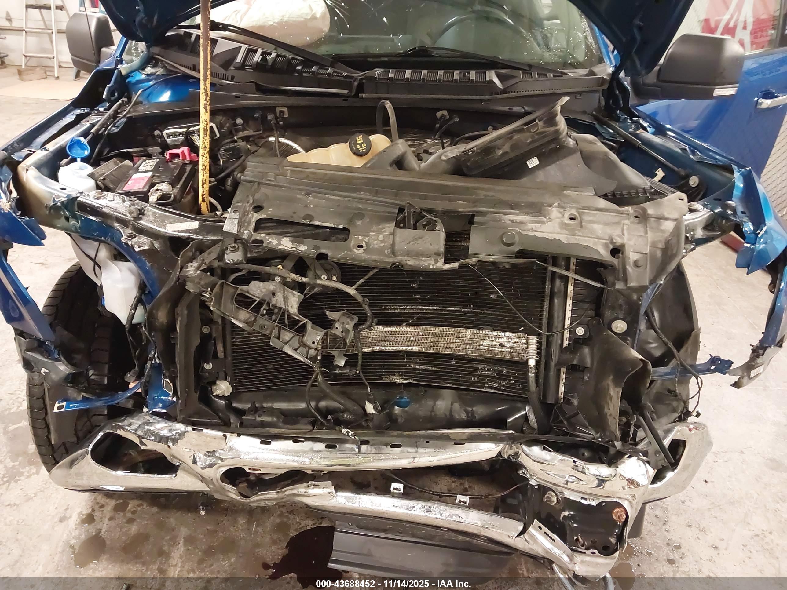 FORD F-150 image 10