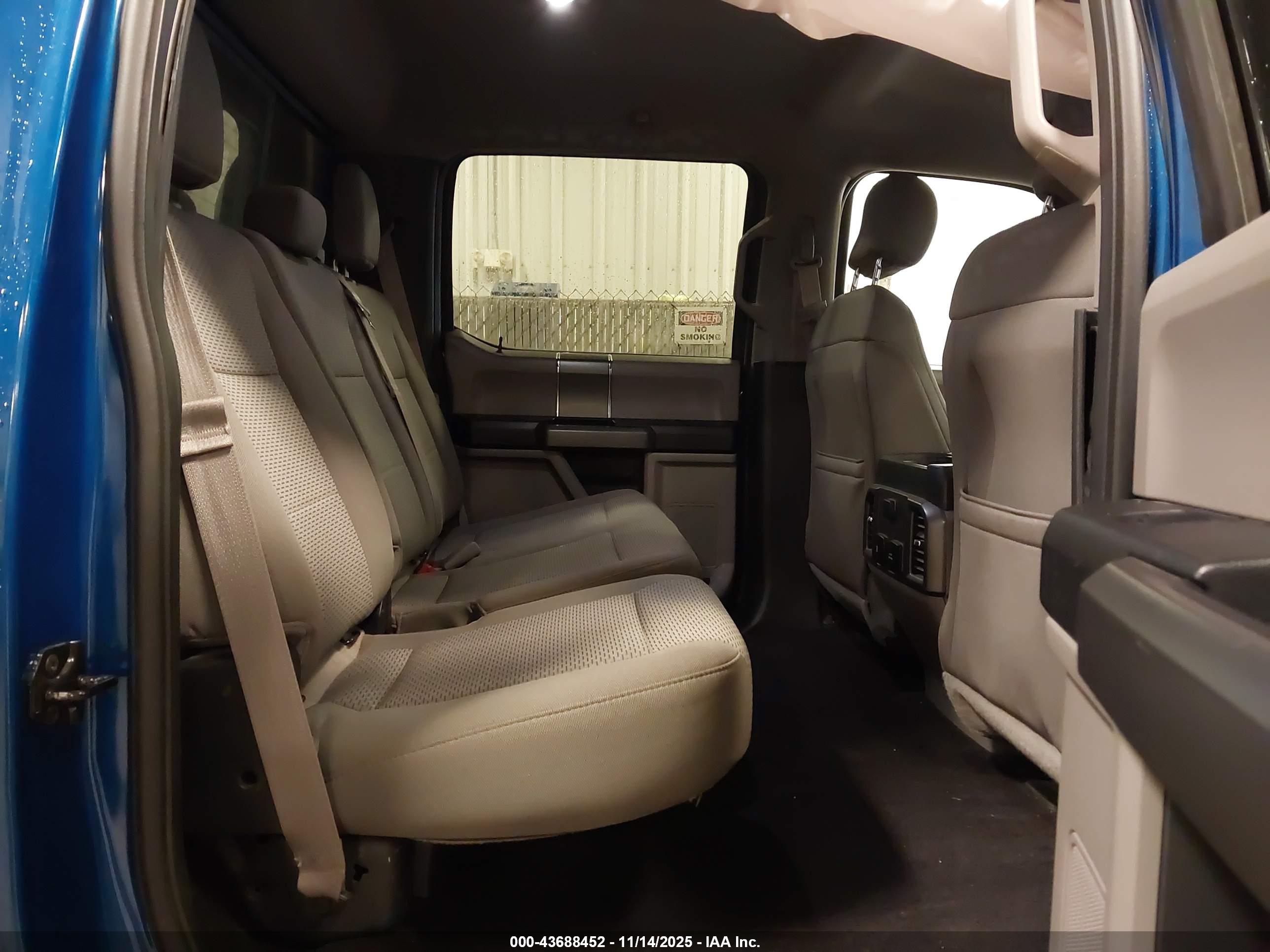 FORD F-150 image 8