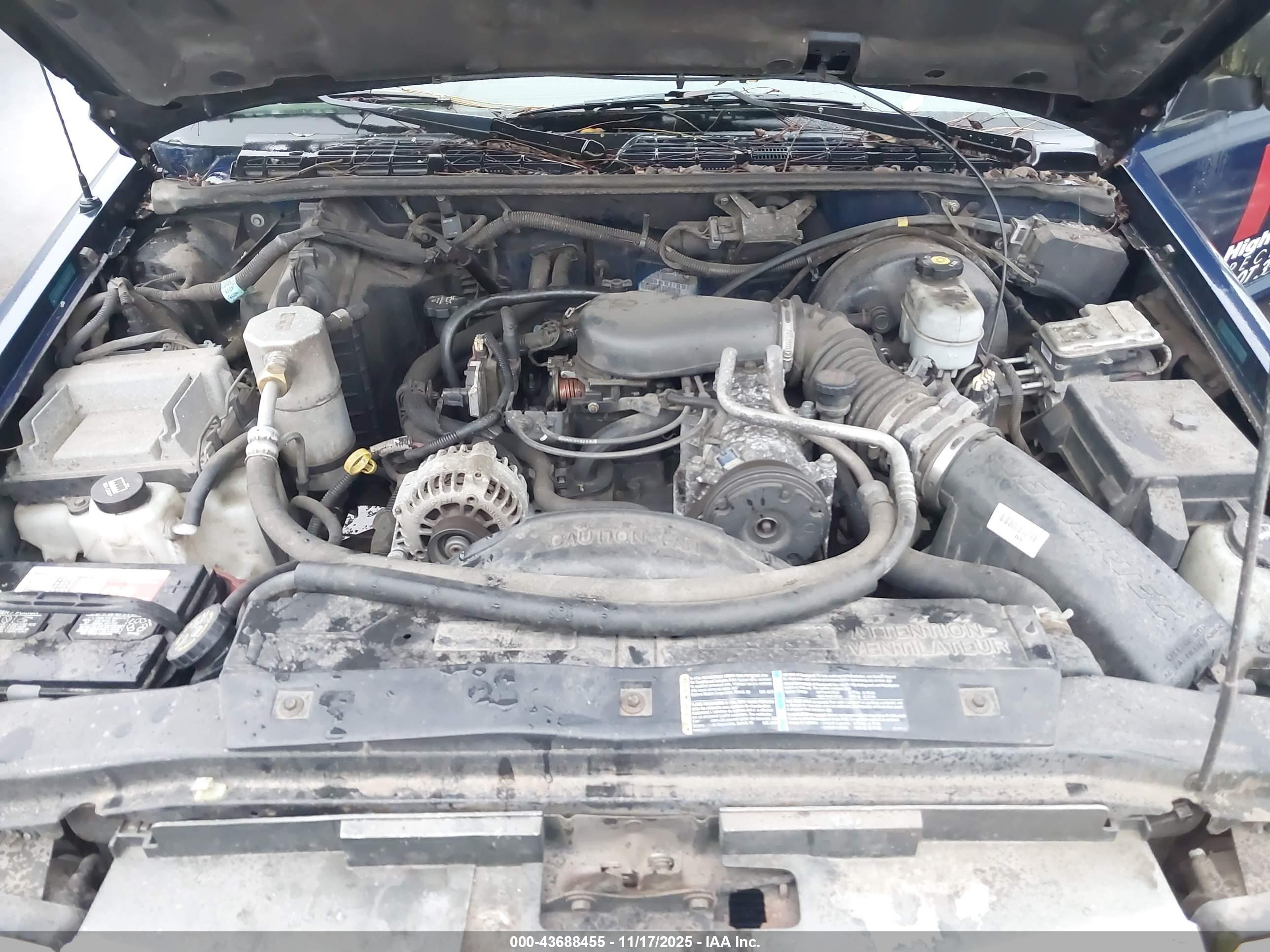 GMC SONOMA image 10