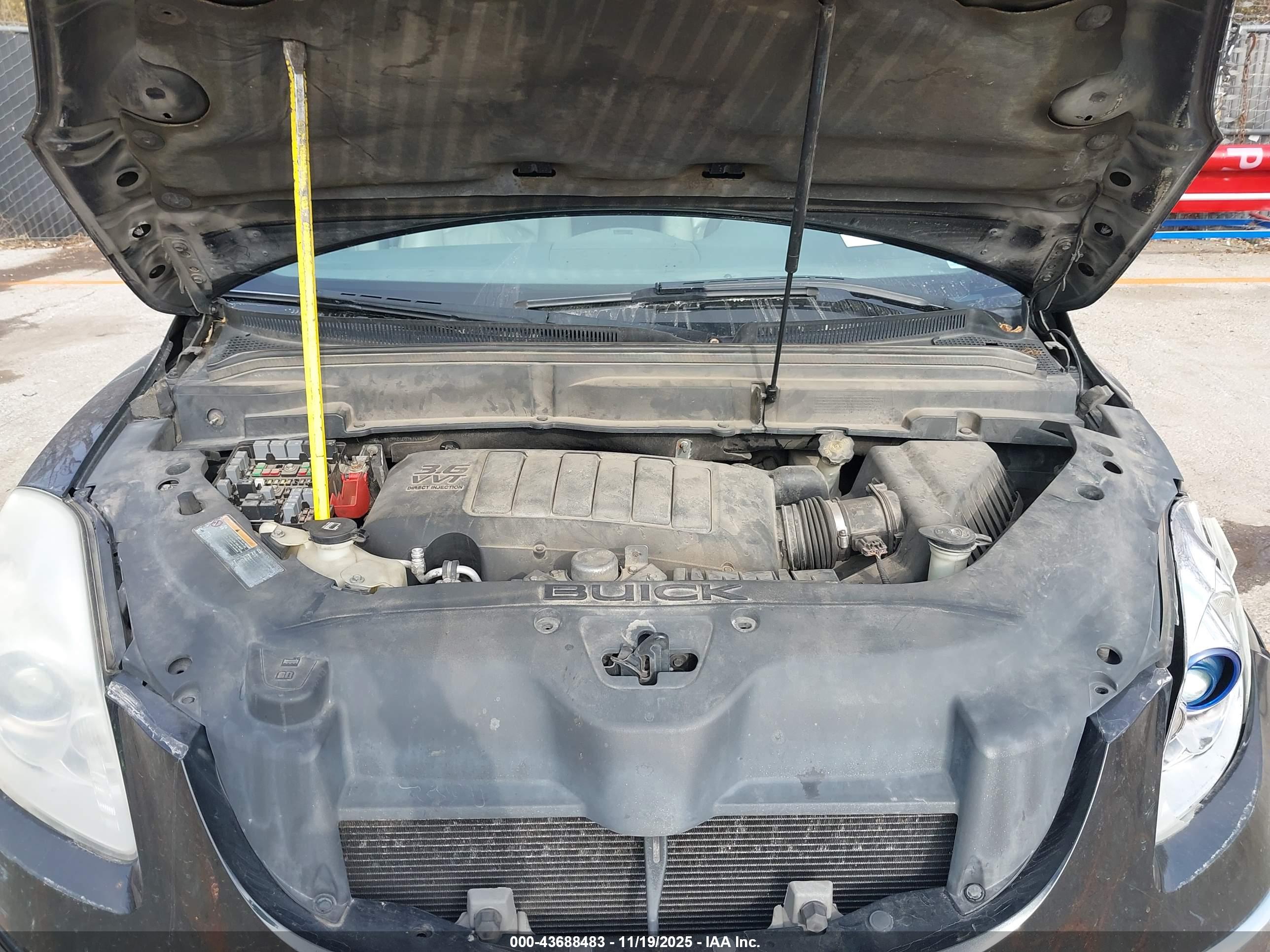 BUICK ENCLAVE image 10